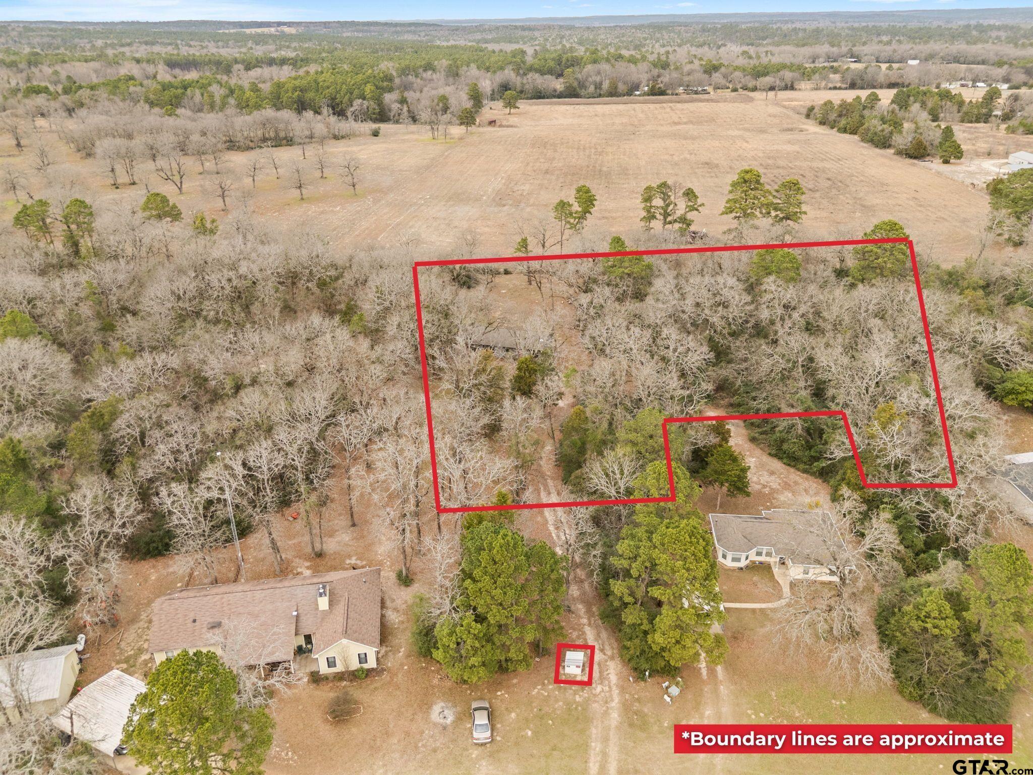 289 Private Road 7819