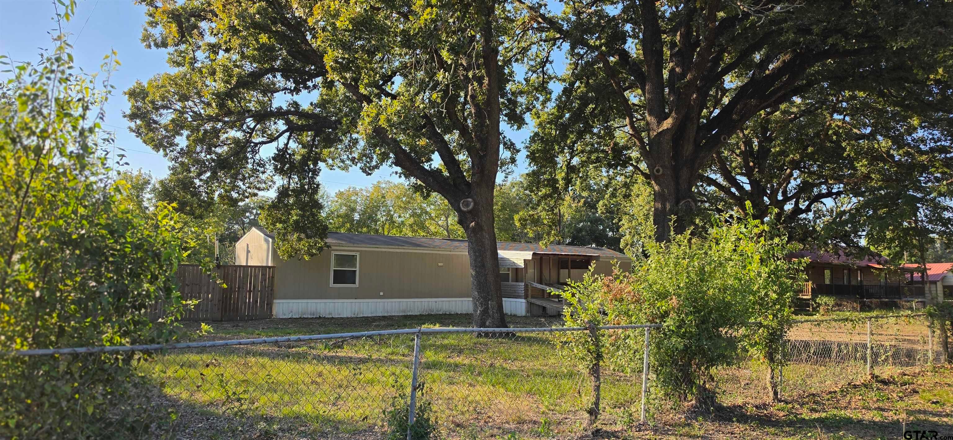 1001 HEMLOCK DRIVE