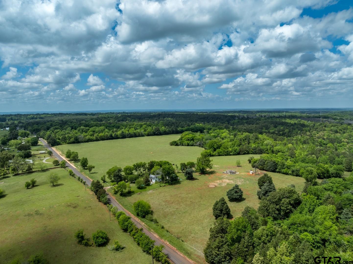 1695 County Road 3408