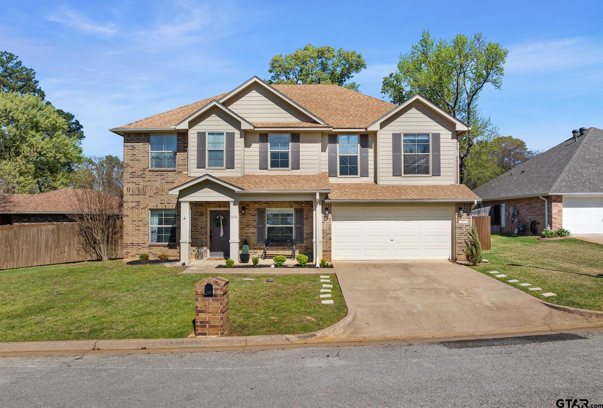 310 Rosebrook Cir