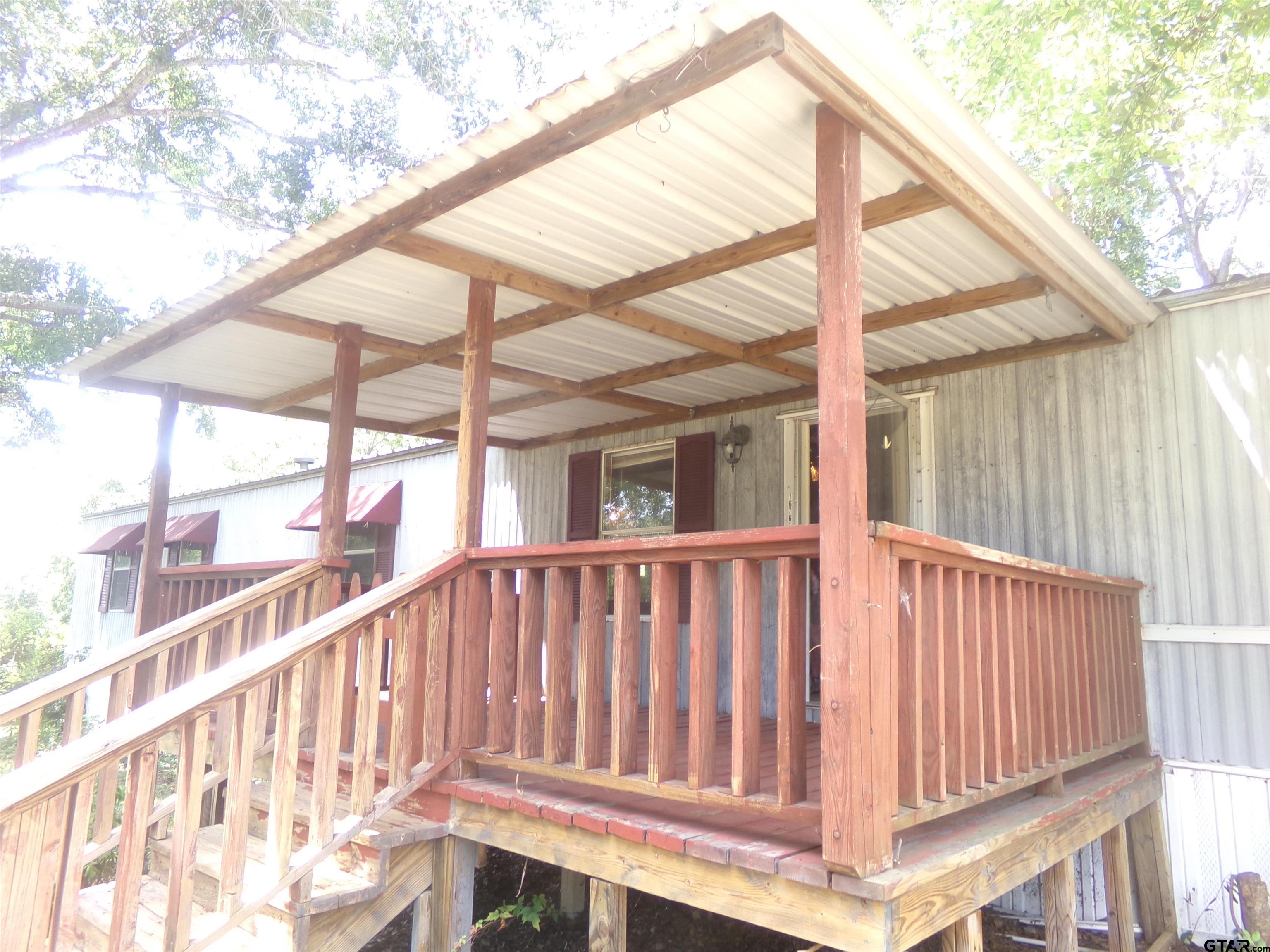 16761 Lakeview Cr