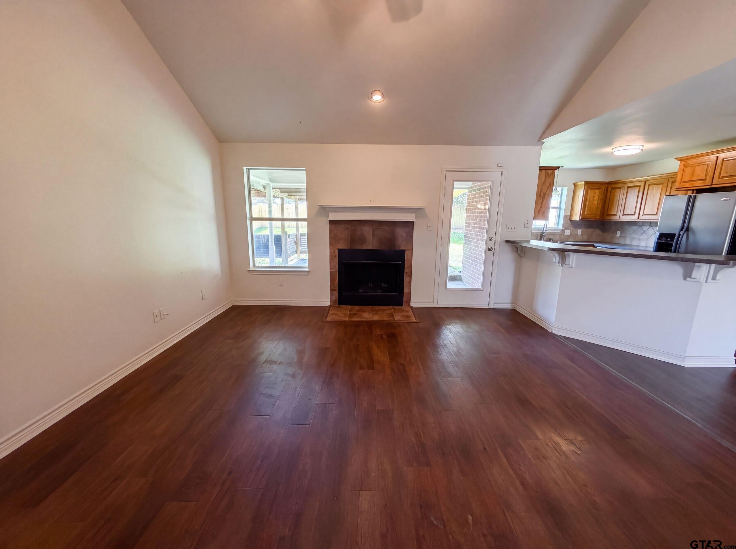 11239 Twin Spires Dr