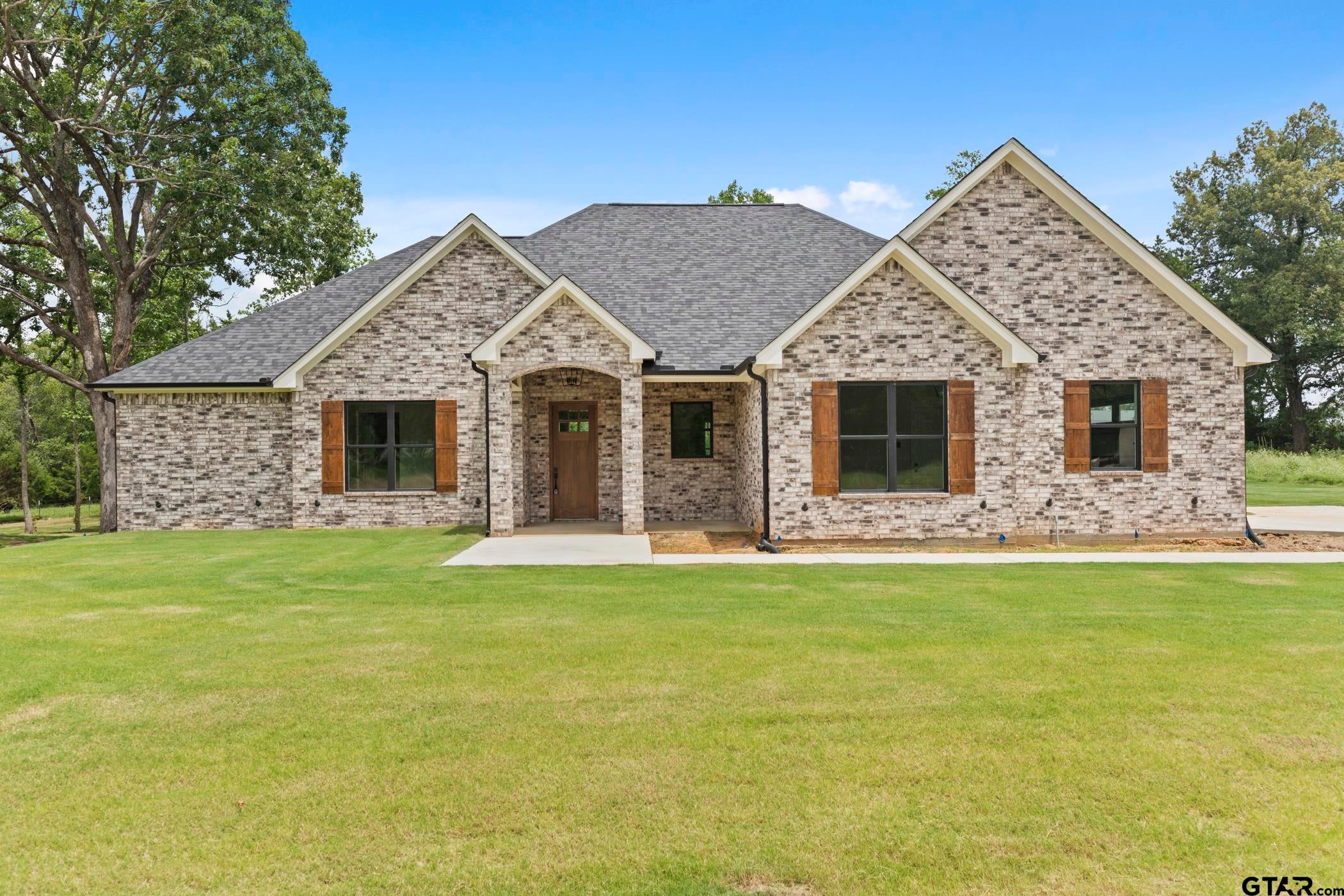 13914 Cedar Hill (Lindale ISD)
