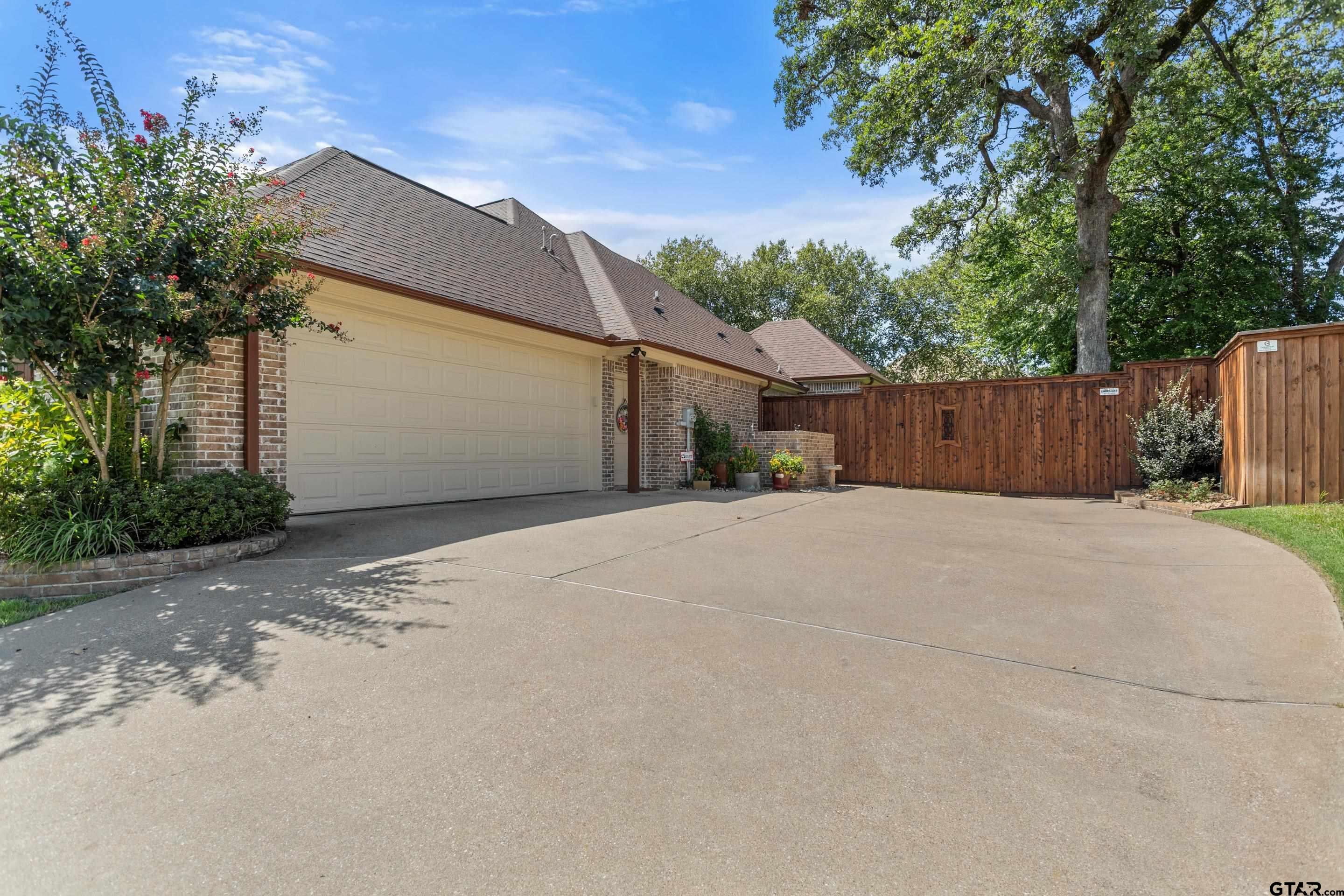 6559 Wheaton CT