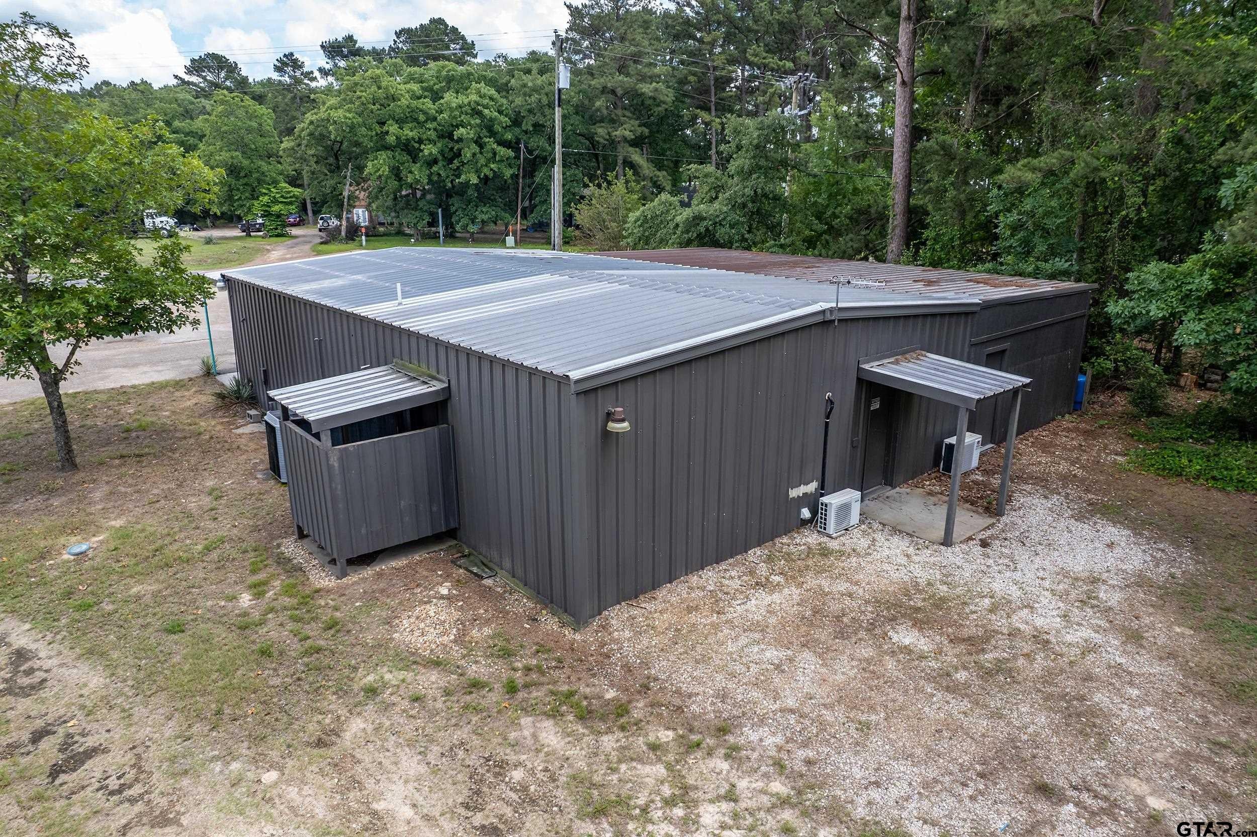 2472 S FM 2869