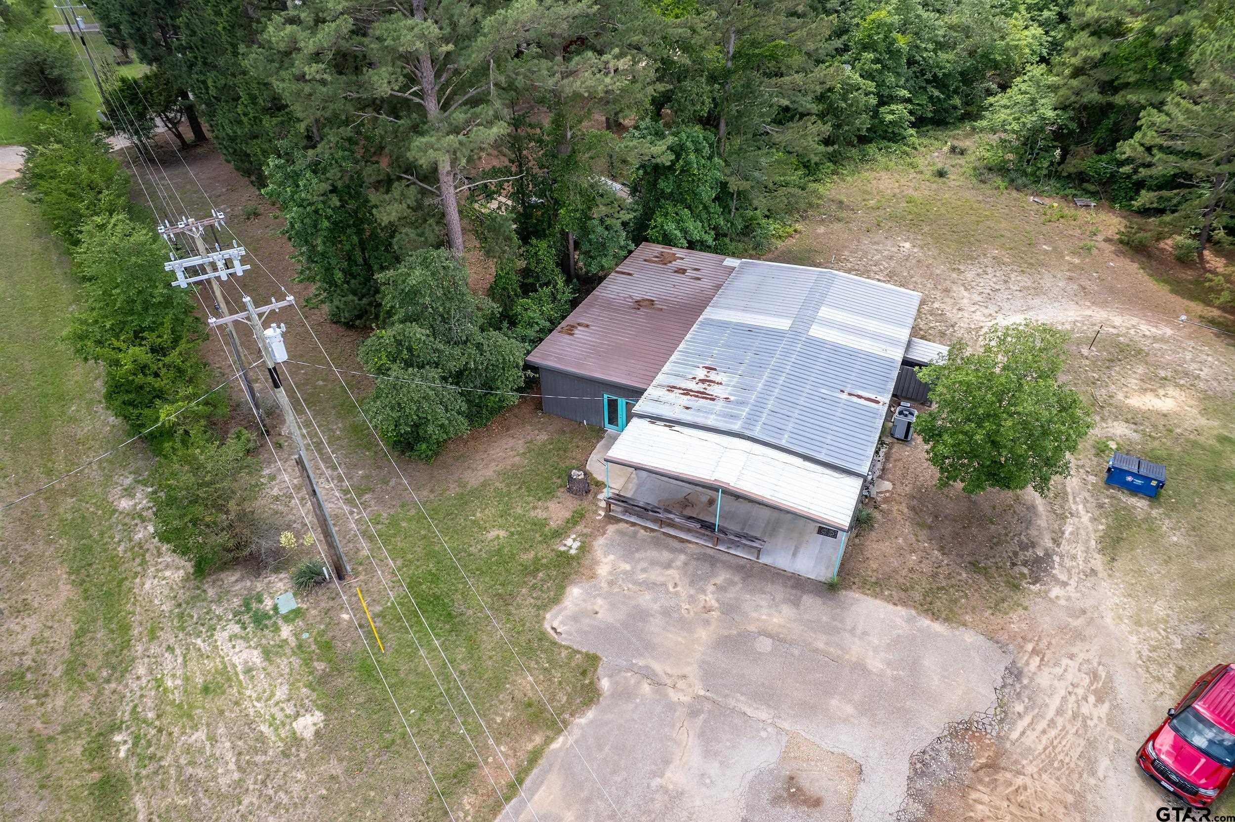 2472 S FM 2869