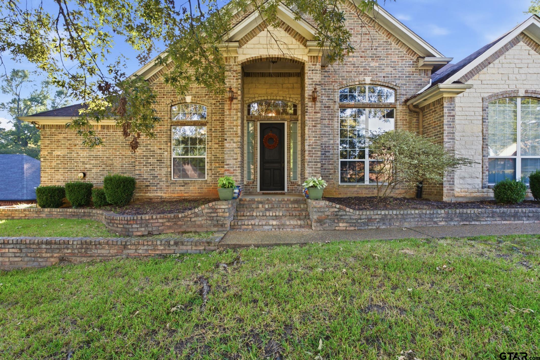 17190 West Lake Circle
