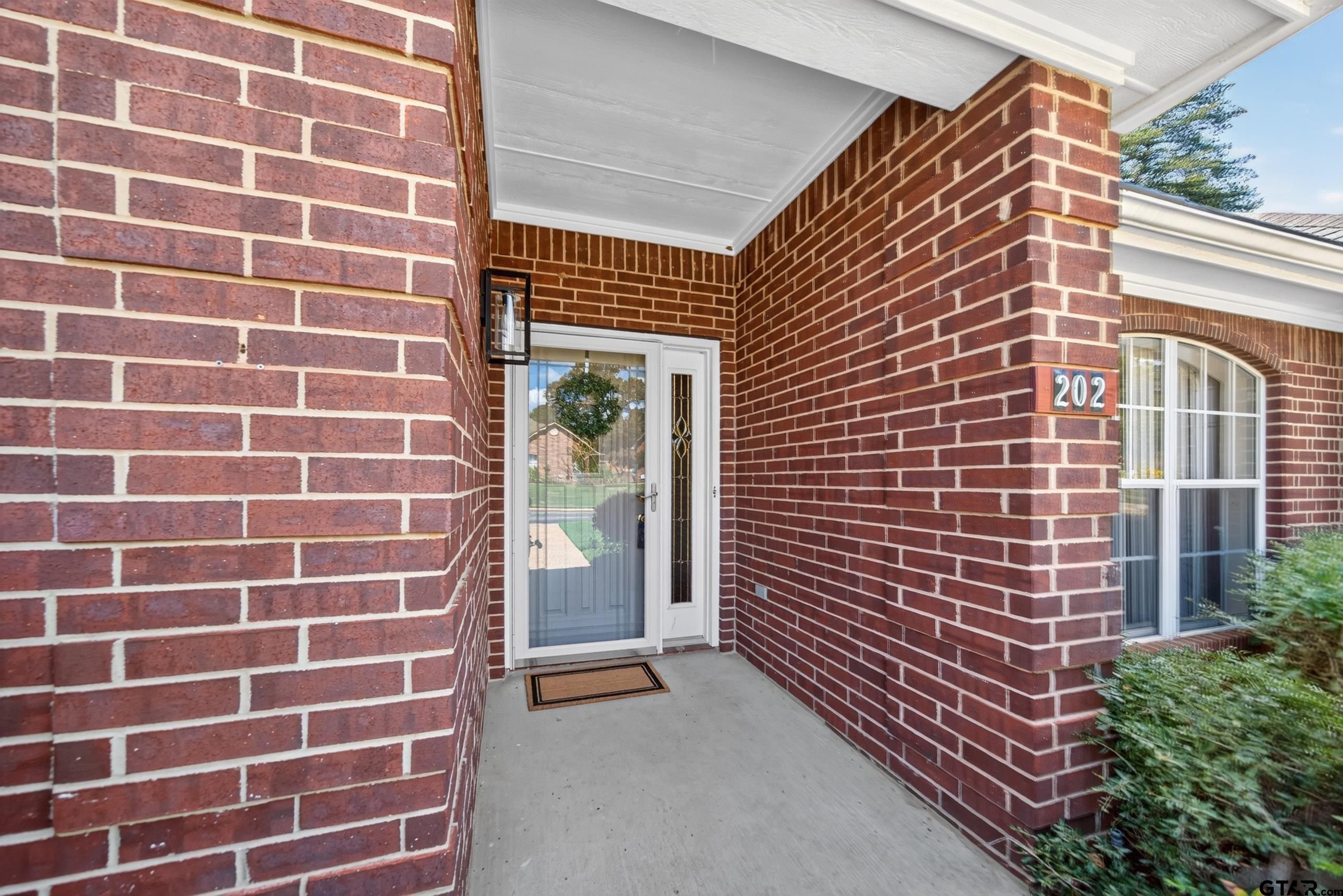 202 Northcreek