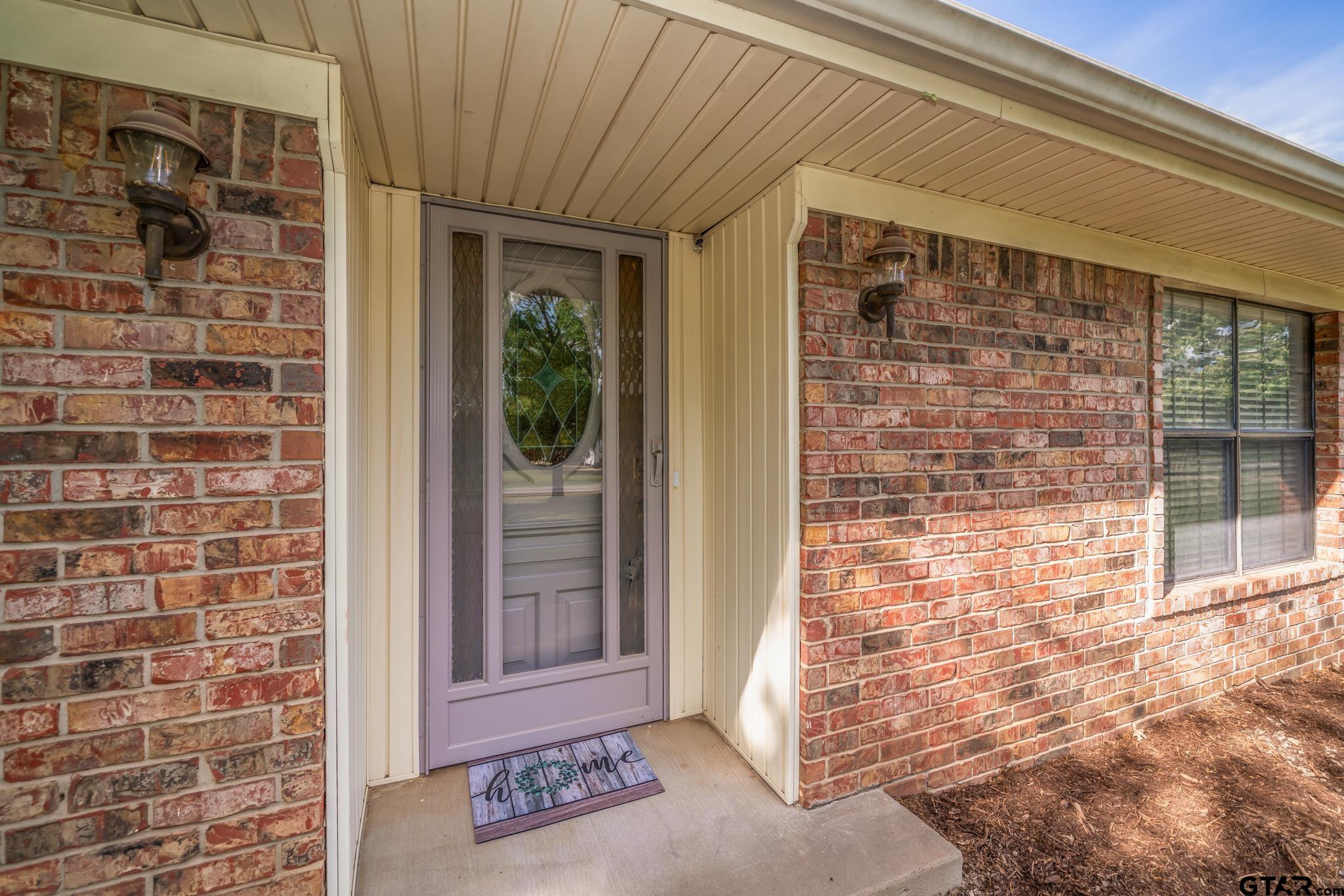 115 Tiffany St