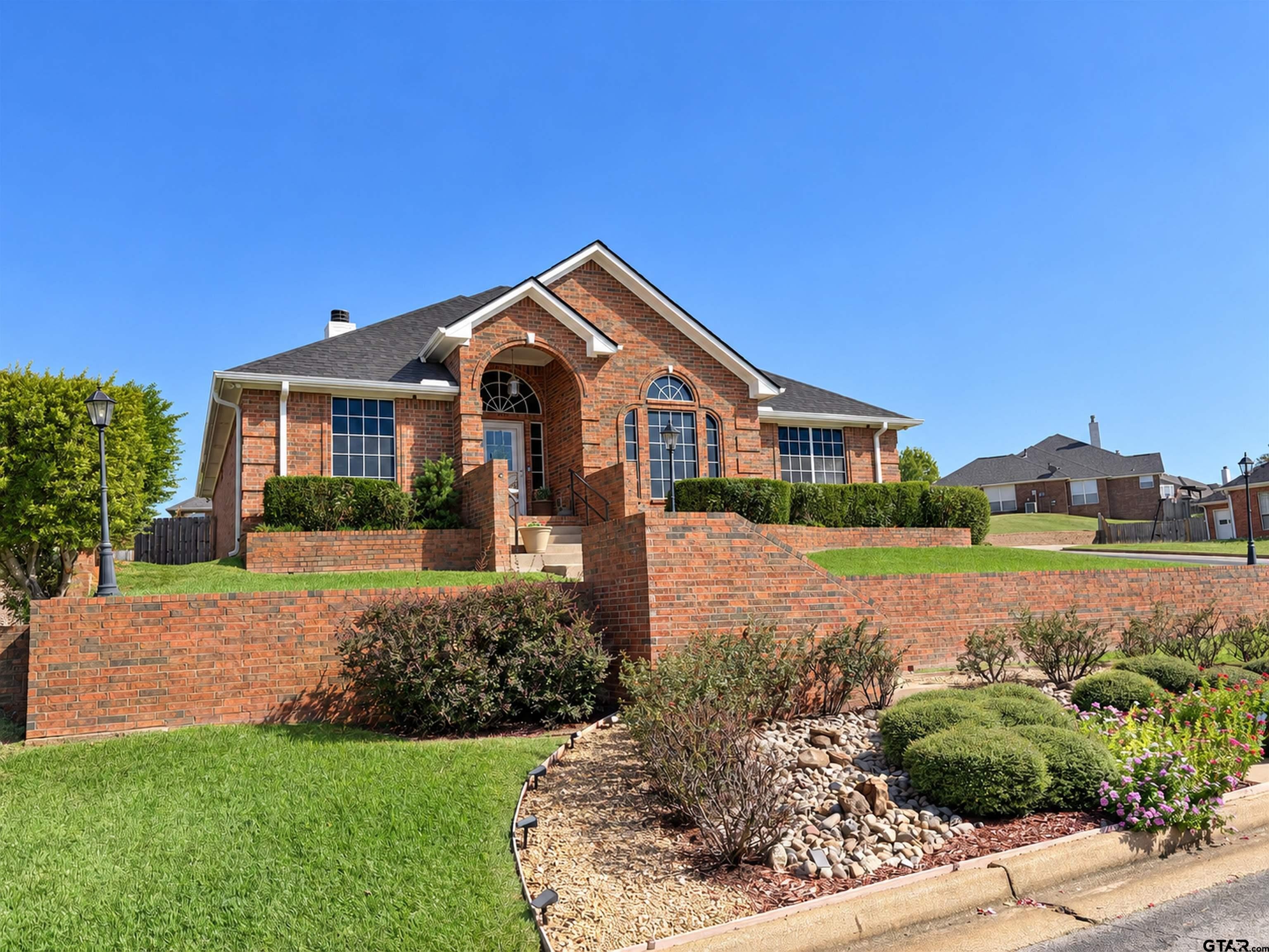 16553 Beauregard Drive