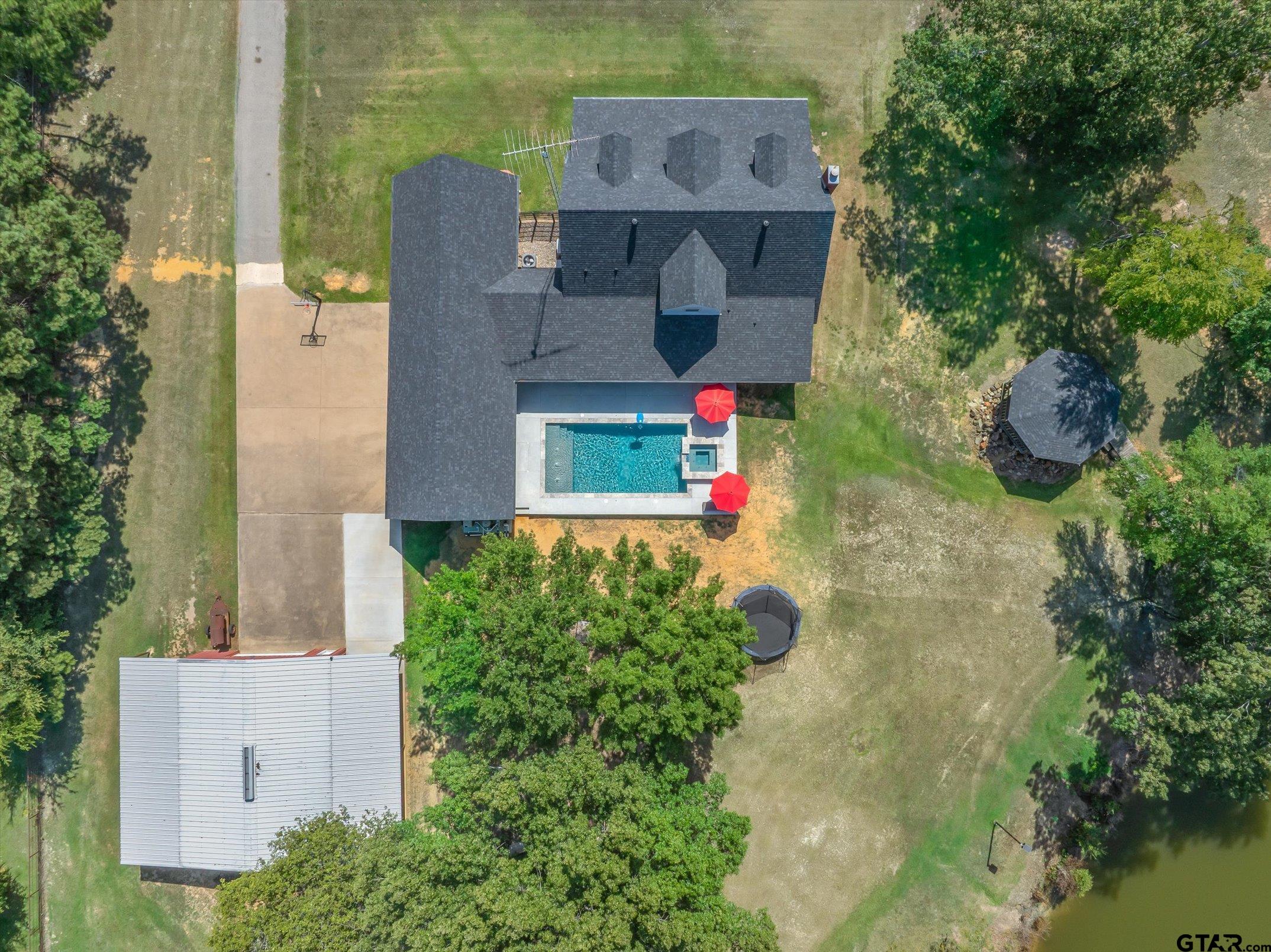 490 VZ County Road 1711