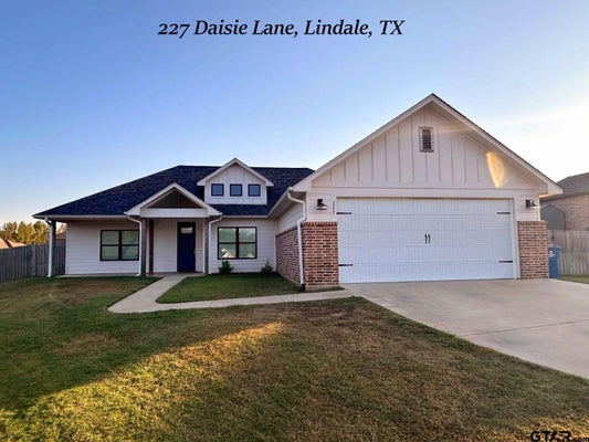 227 DAISIE LN # AND, LINDALE, TX 75771 - Image b3ea7fcfb3466132a7f951cb7d47ff8a/92546883