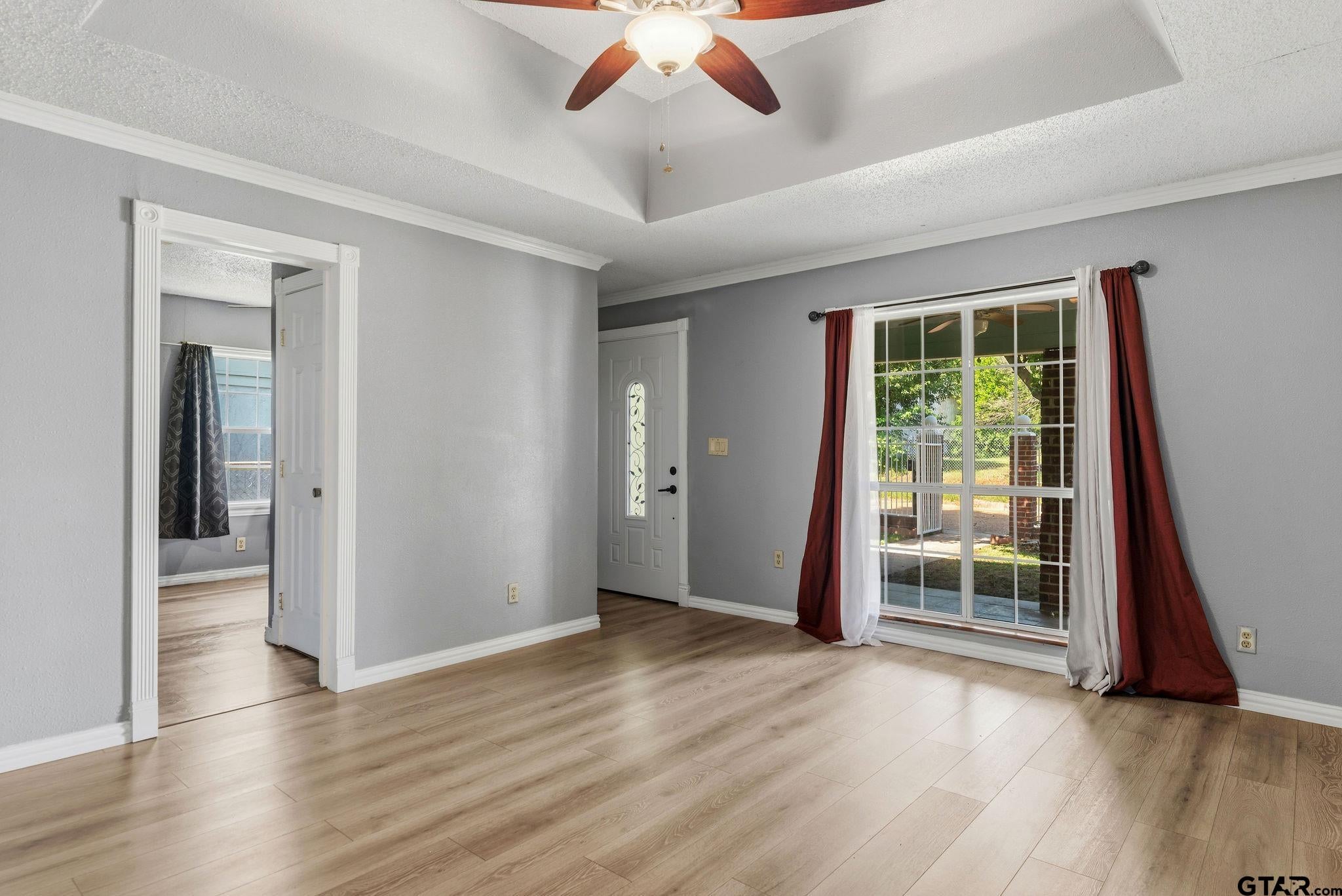 709 Corrigan