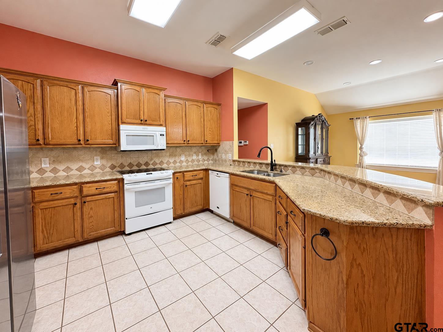 1018 Samuel Ln.