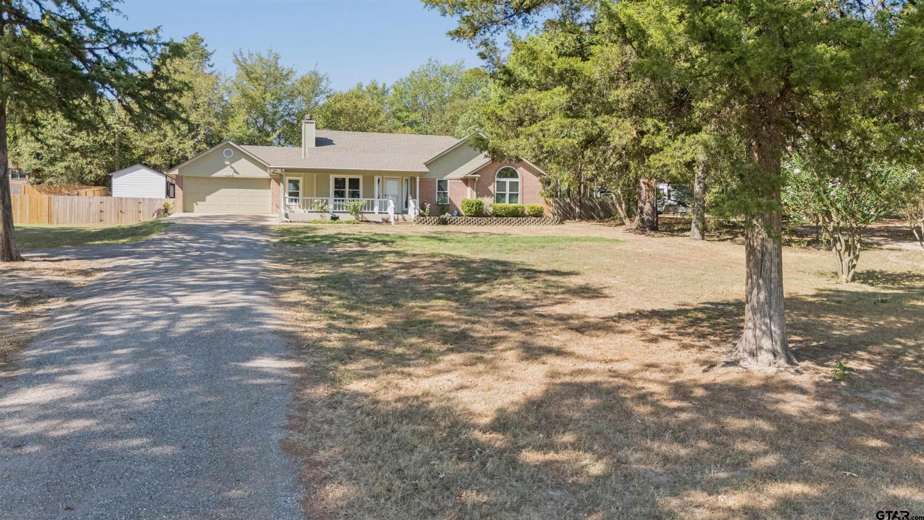 1695 Hwy 69 N