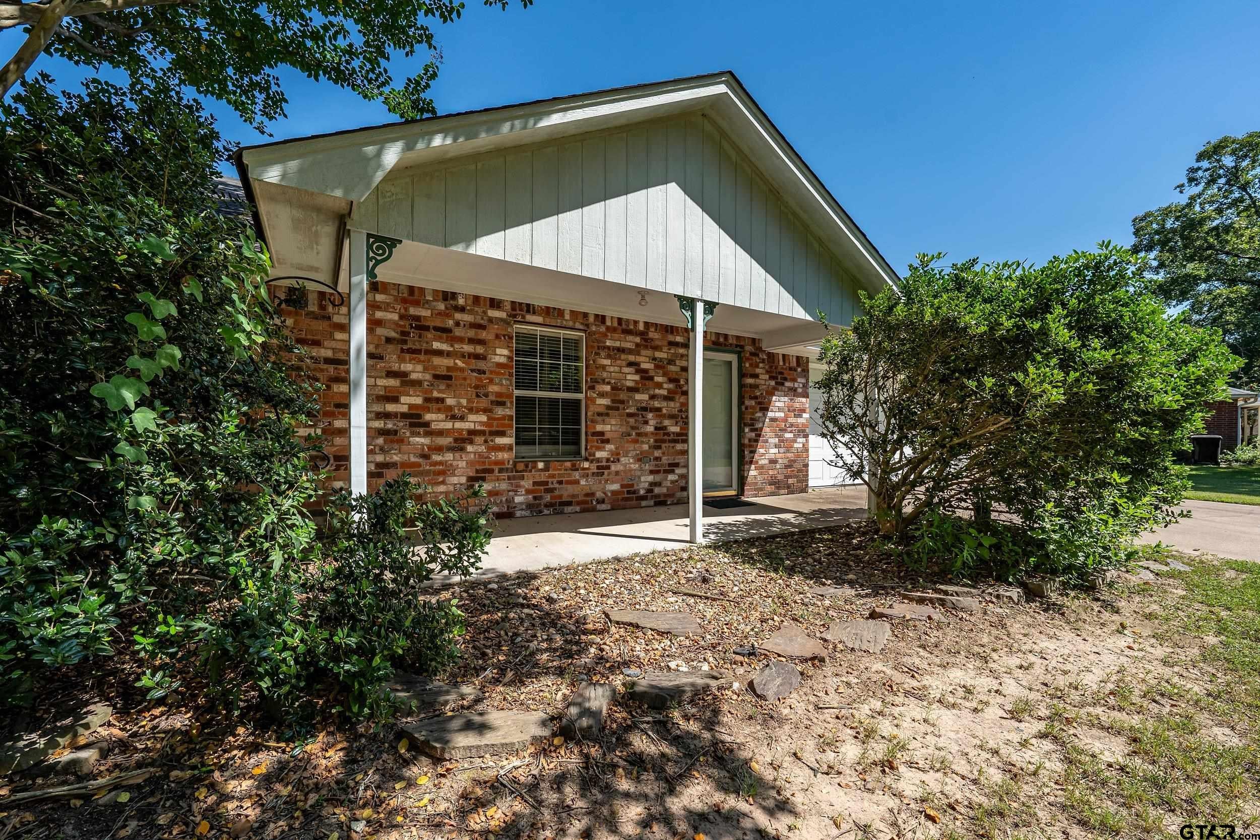 19393 County Road 2176