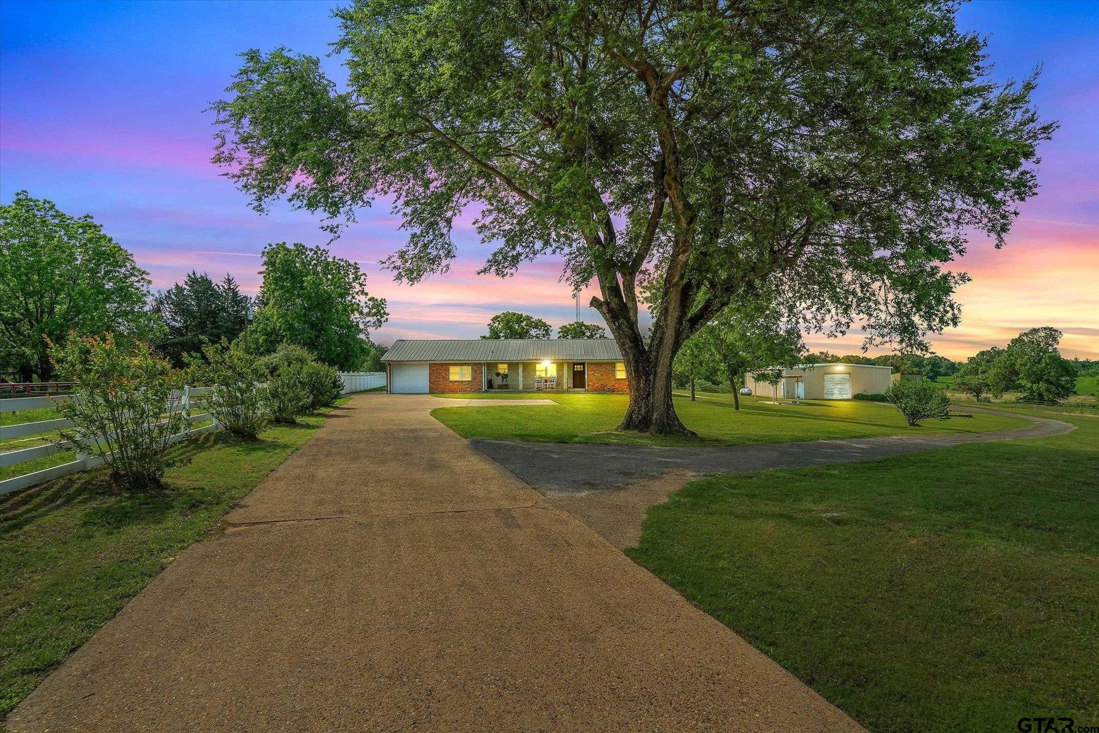 1216 VZ County Road 1211