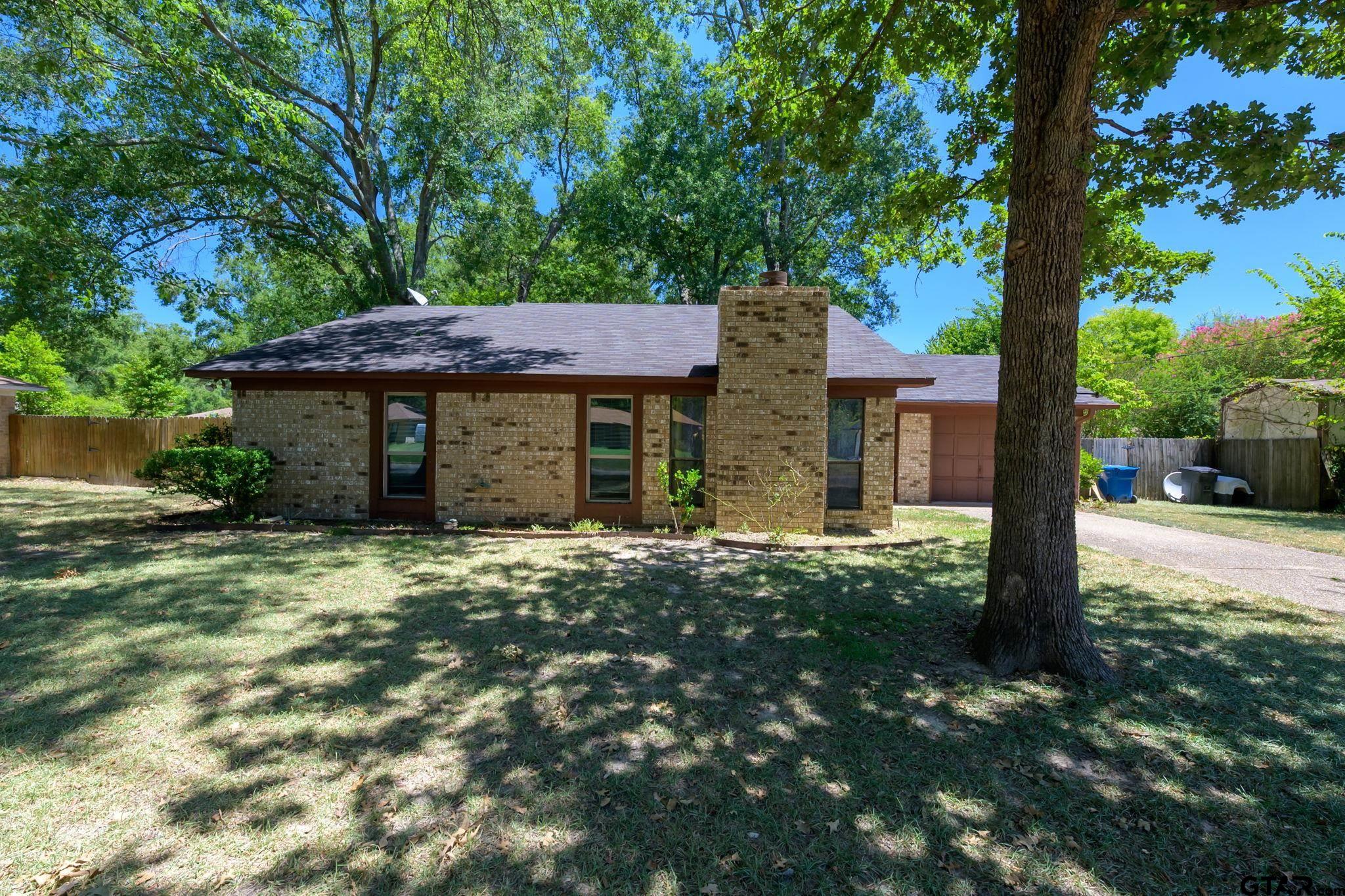 404 Hillcreek St