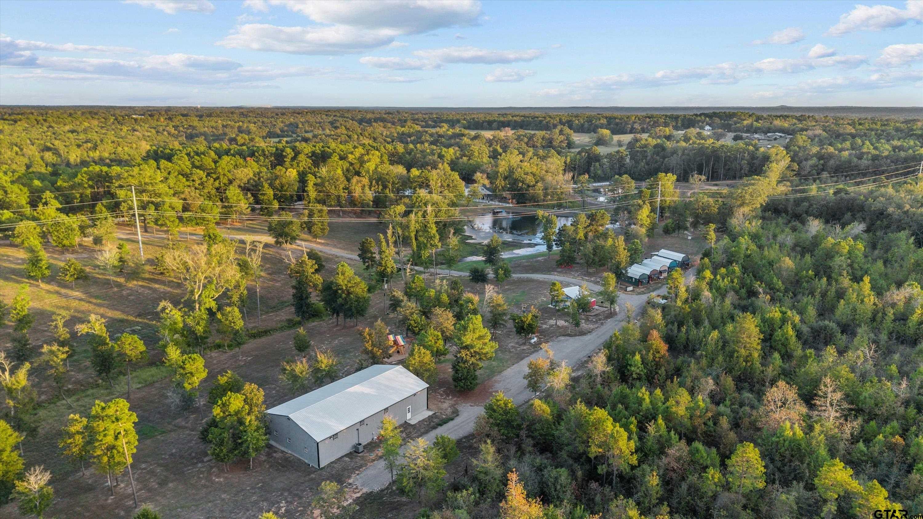 8928 Locust Road