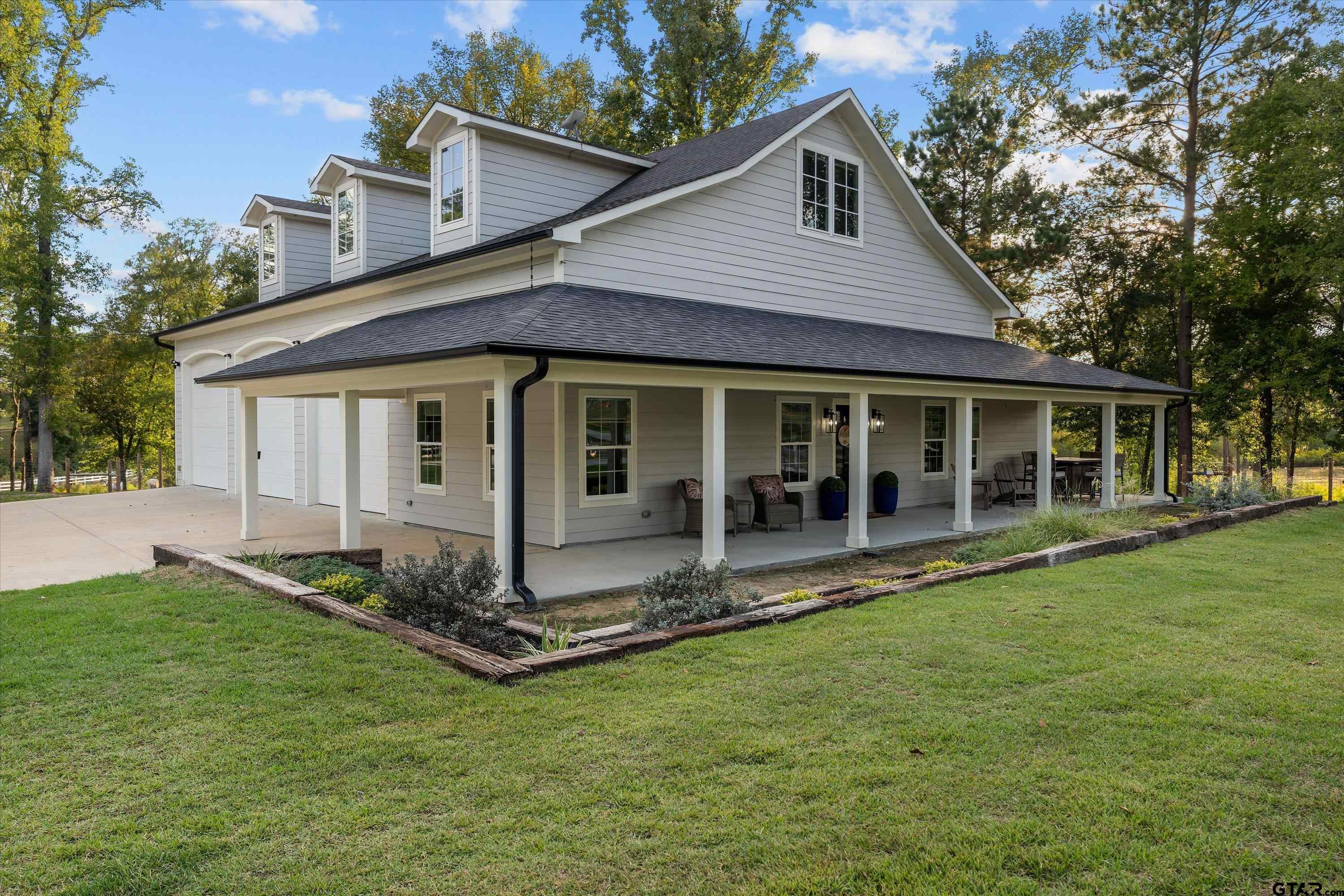 8928 Locust Road