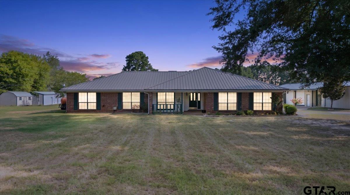 508 Fir Rd