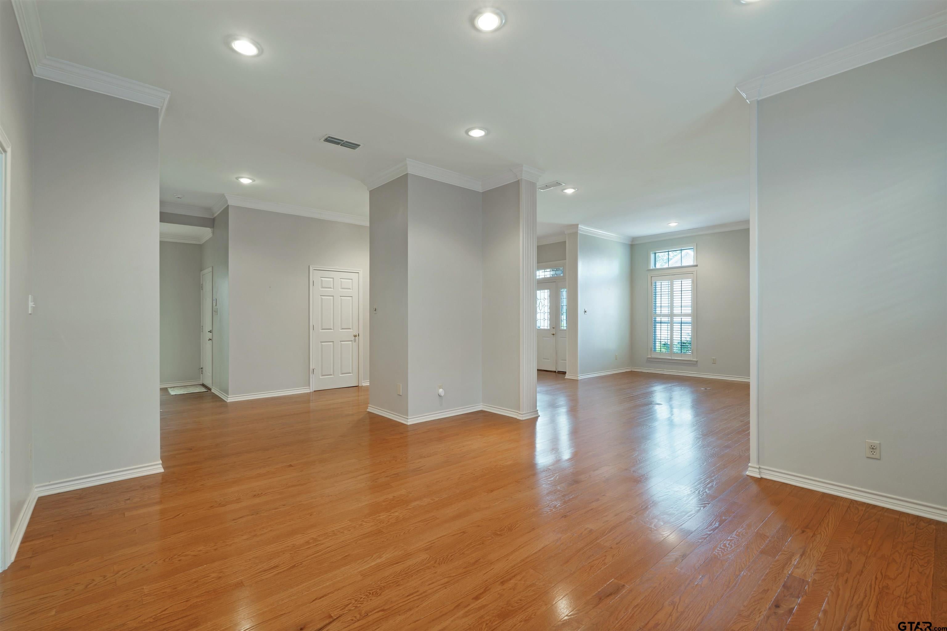 406 Brighton Court