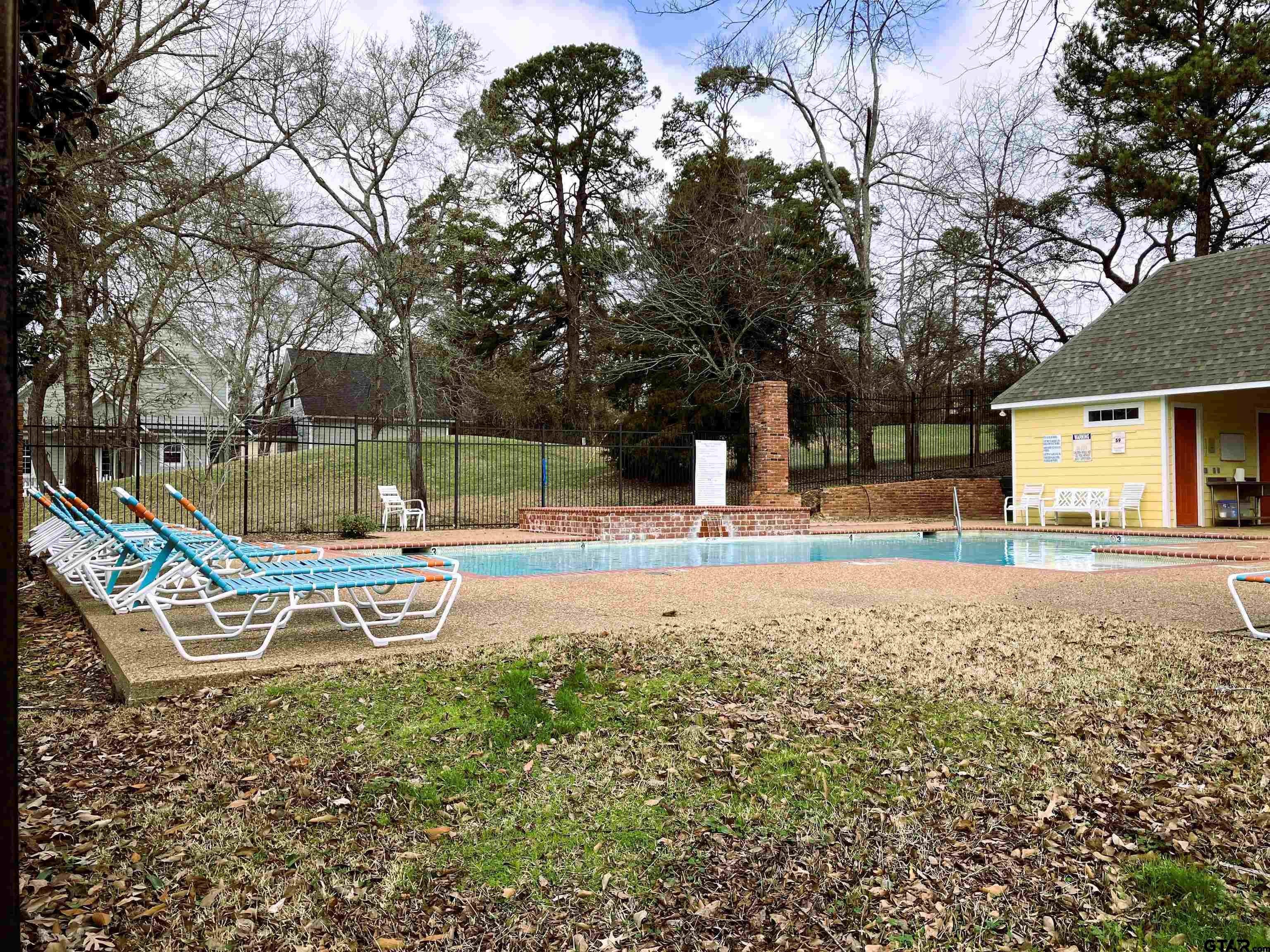 4028 Hanover Pl.