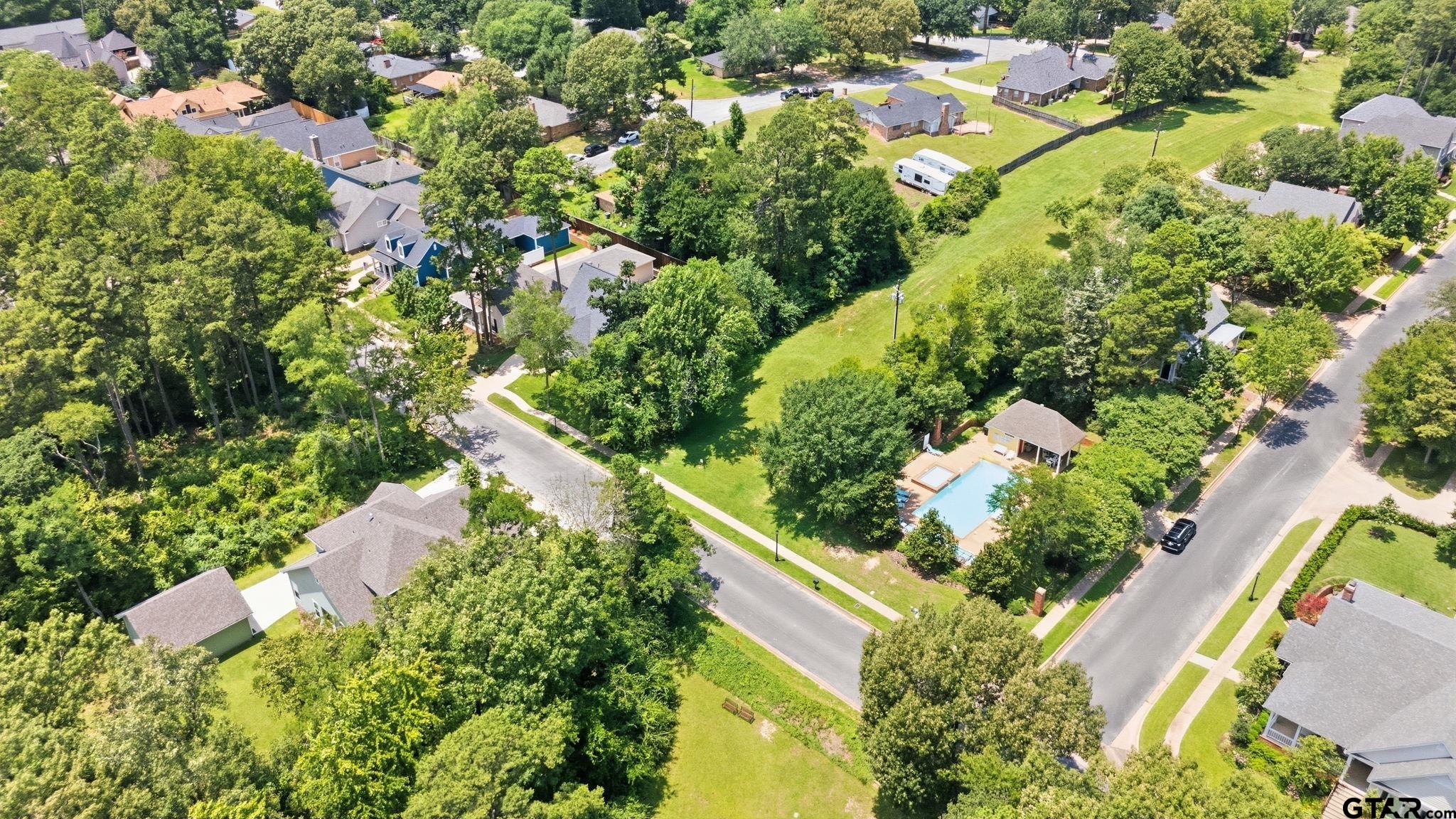 4028 Hanover Pl.
