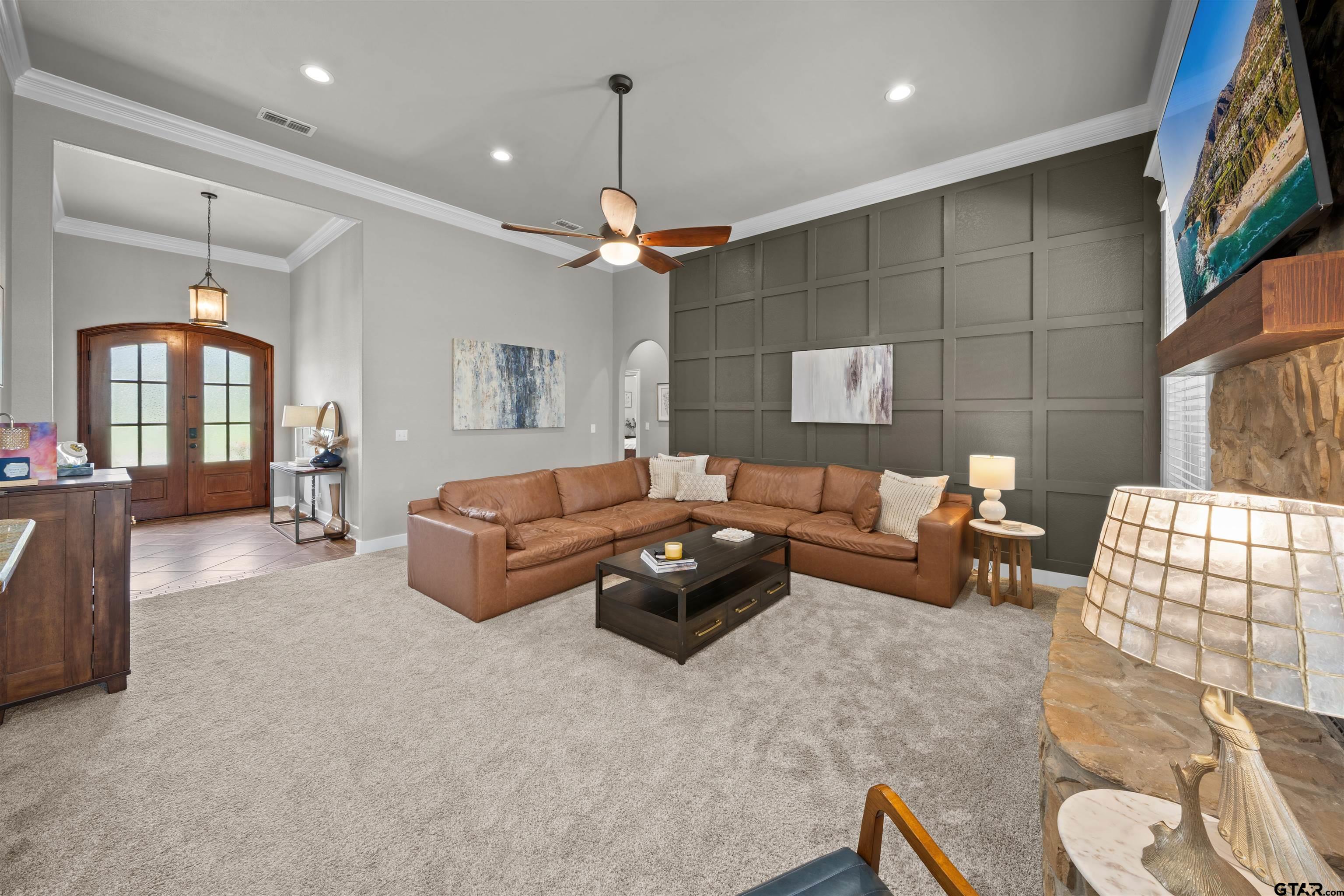301 Zambezi Ln