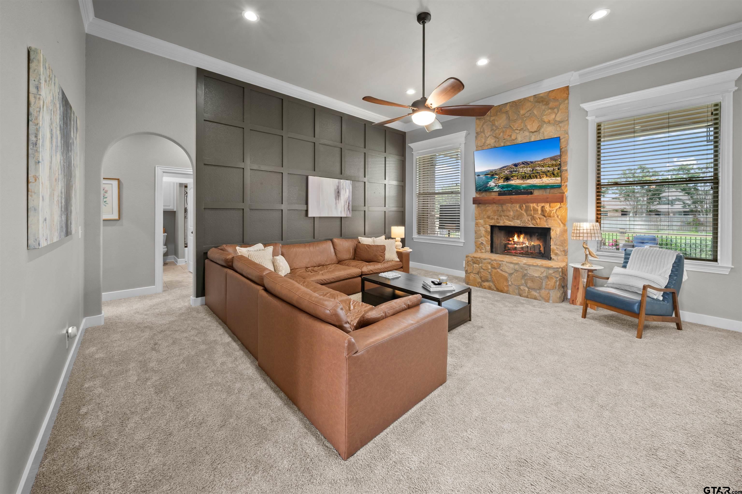 301 Zambezi Ln