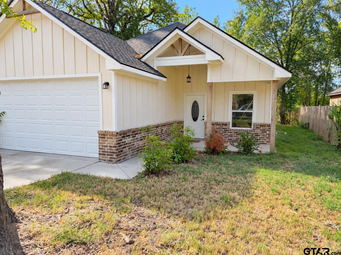 2506 Canton Street