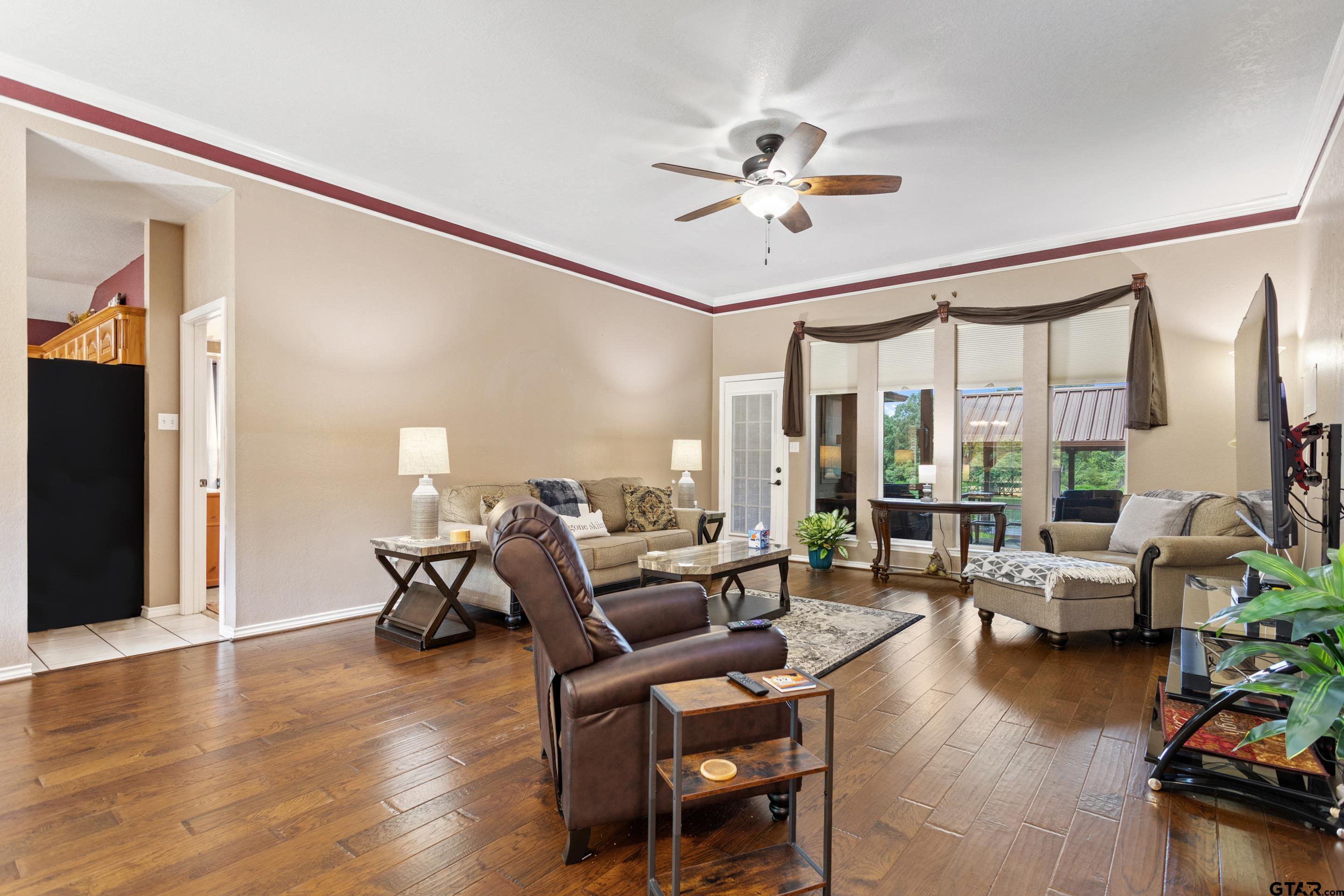 243 Spring Lake Dr