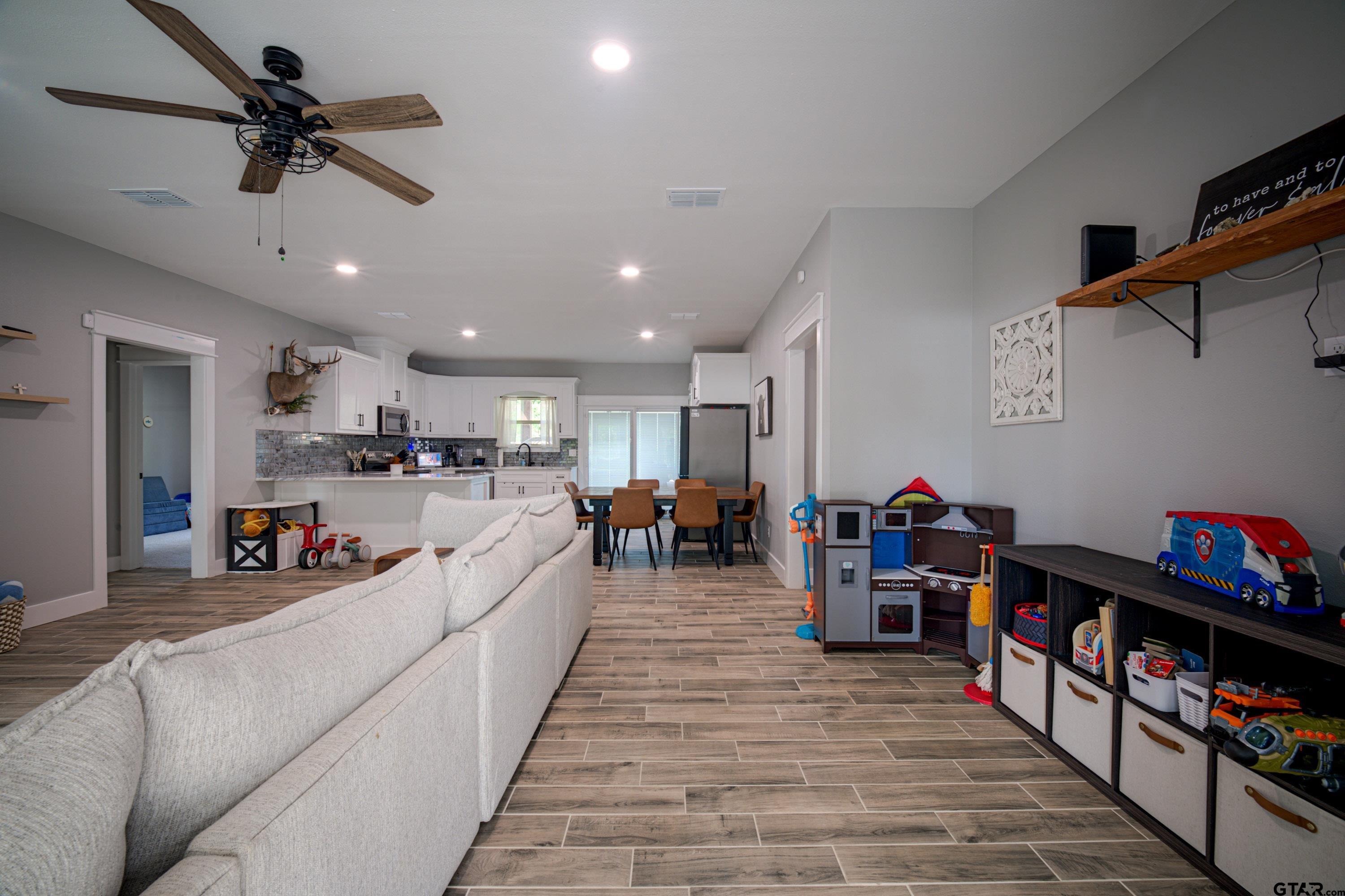 164 County Road 2157