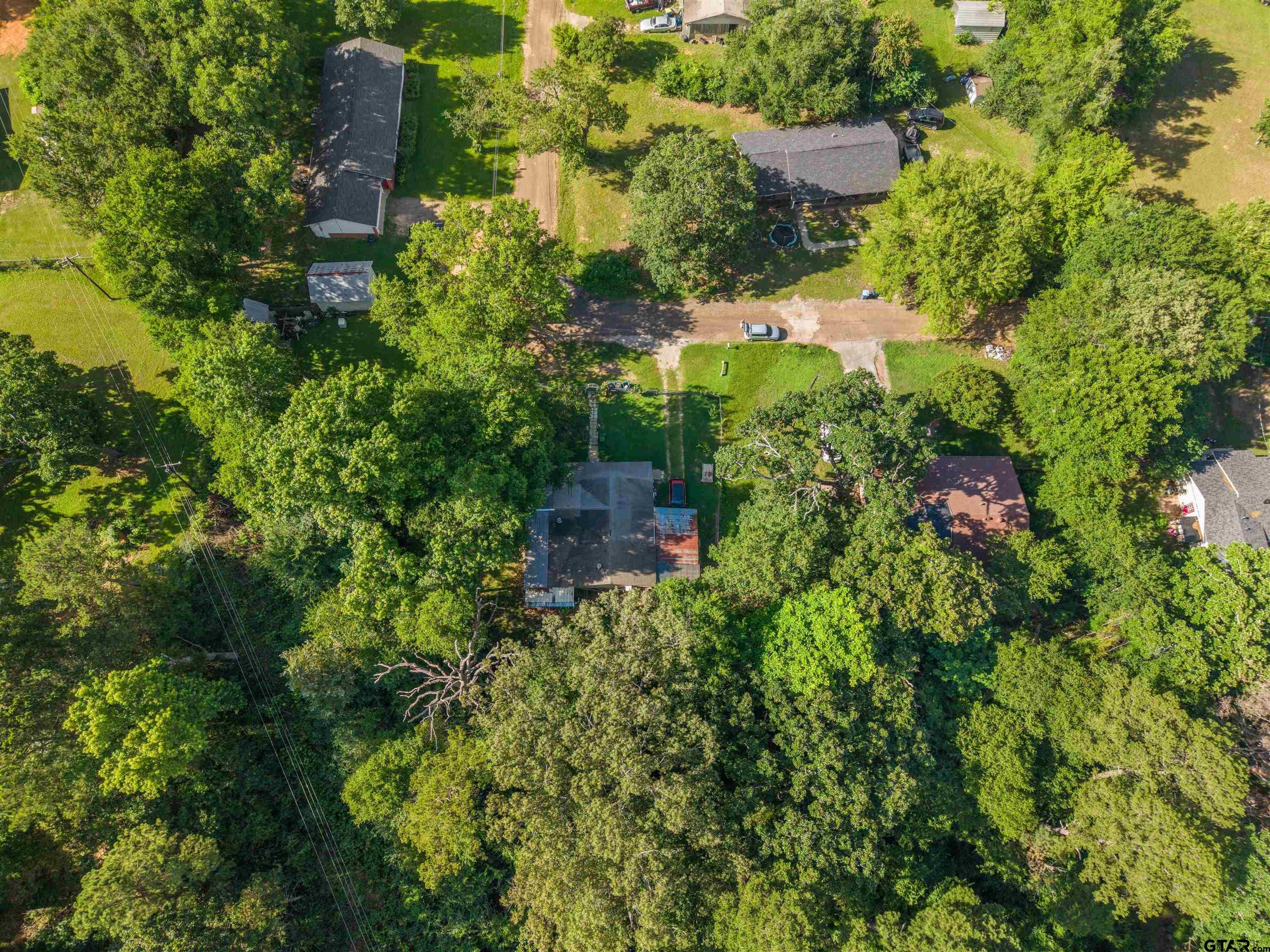 2909 Laura Lee Ln