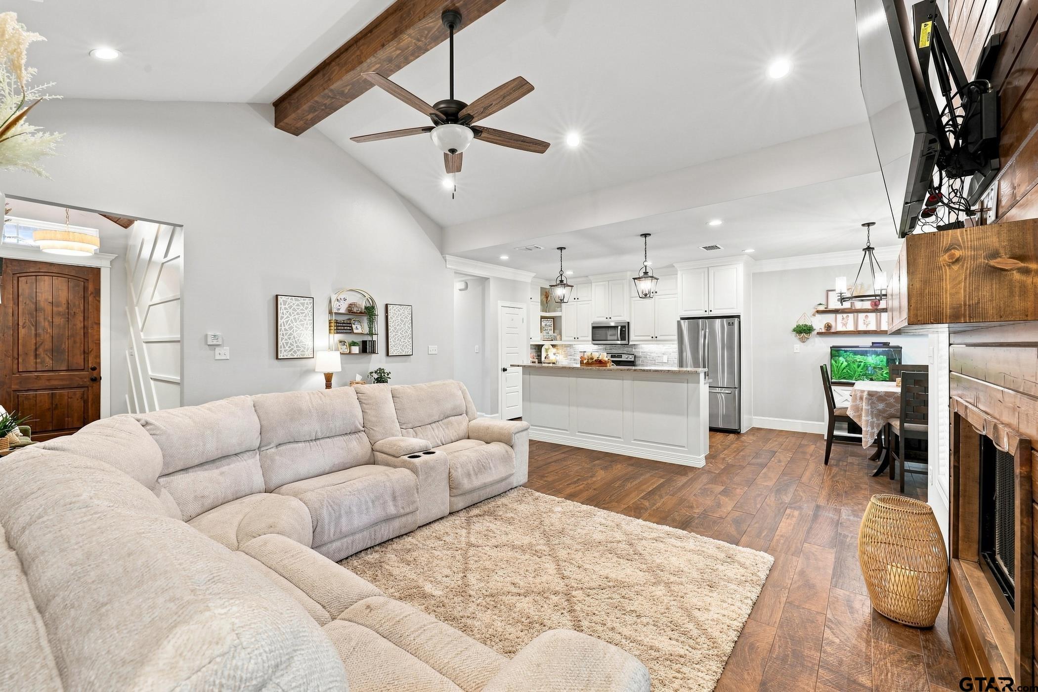 1564 Nate Cir