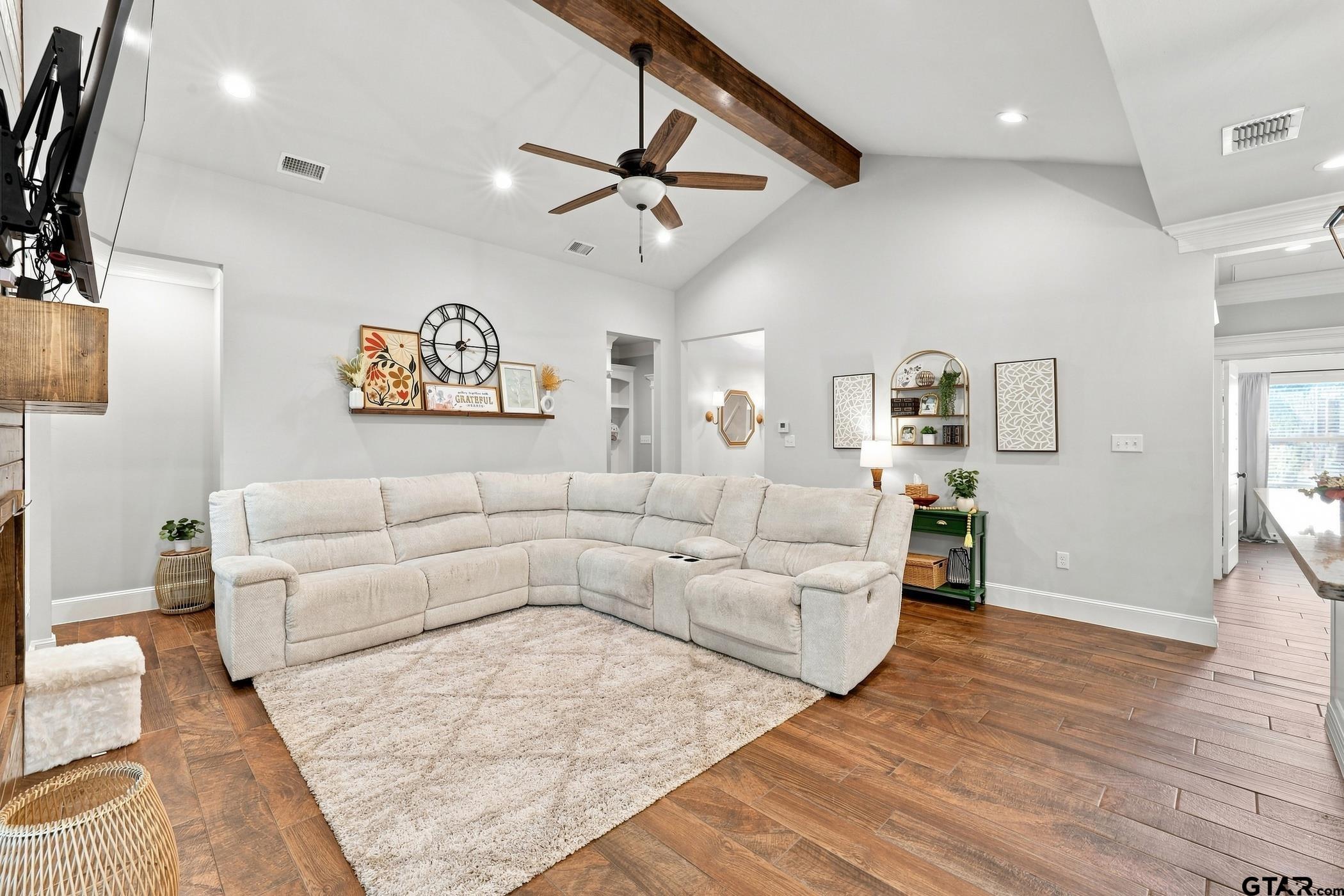 1564 Nate Cir