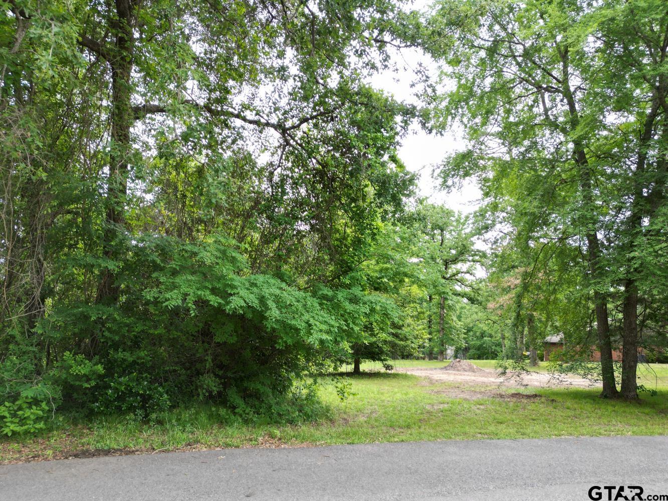 15714 Meadow Cir