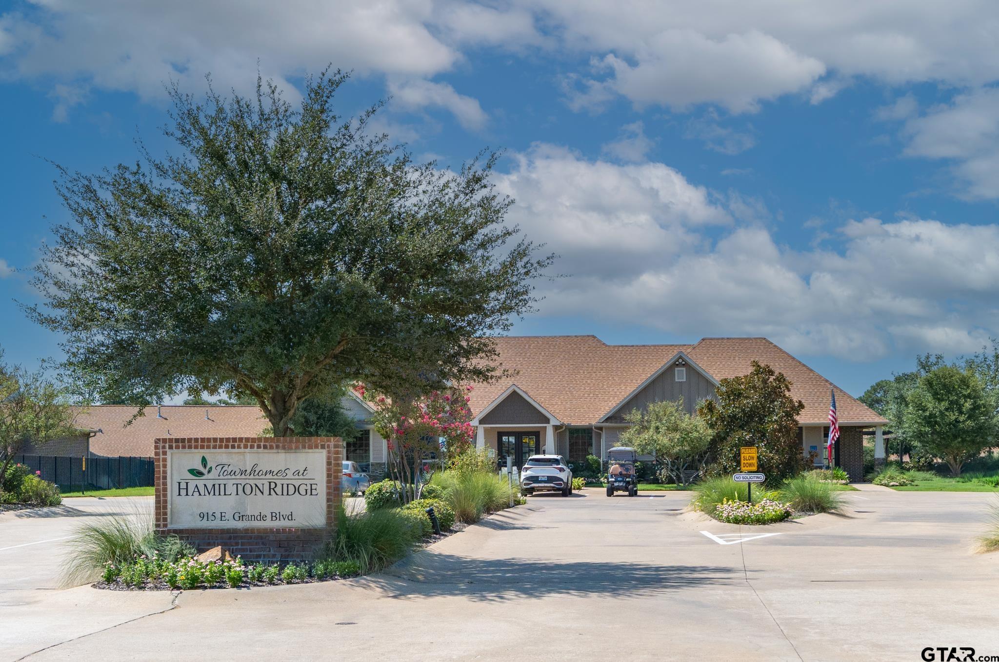 815 E Grande Blvd, #L104