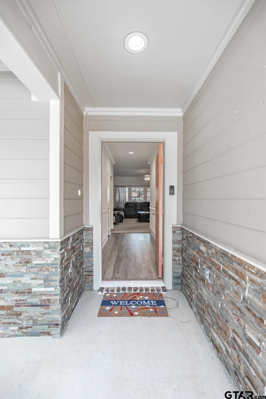 815 E Grande Blvd, #L104