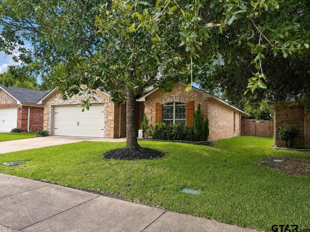 2551 Lazy Acres
