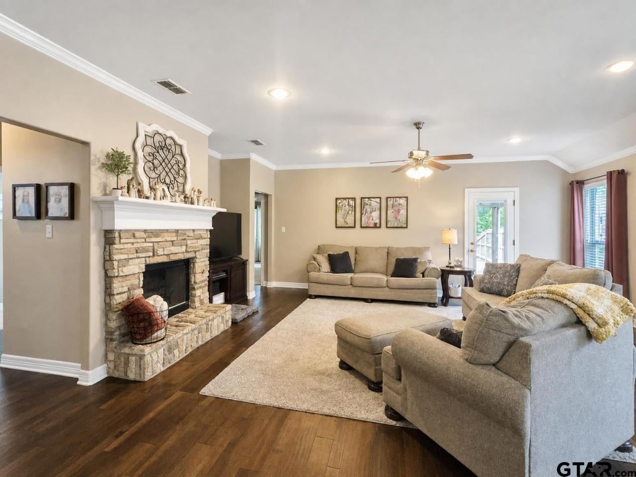 2551 Lazy Acres