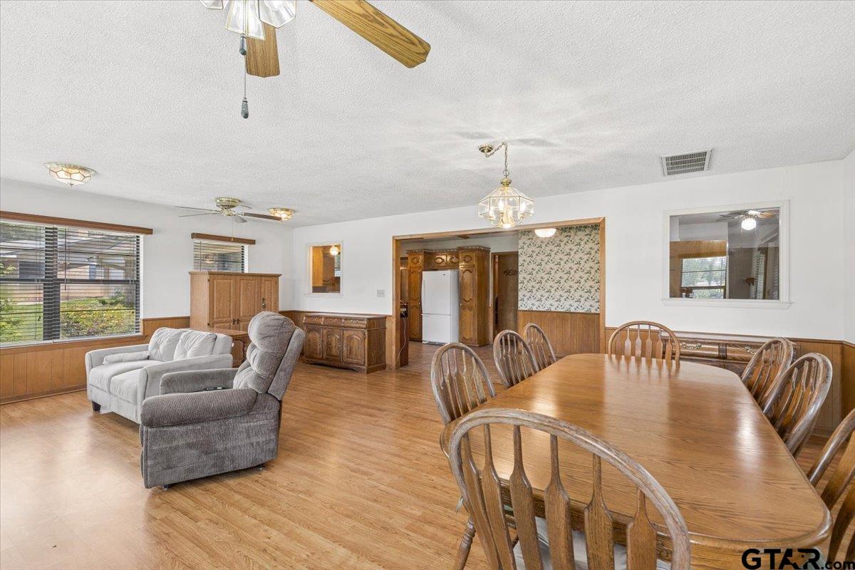 1160 County Road 2425