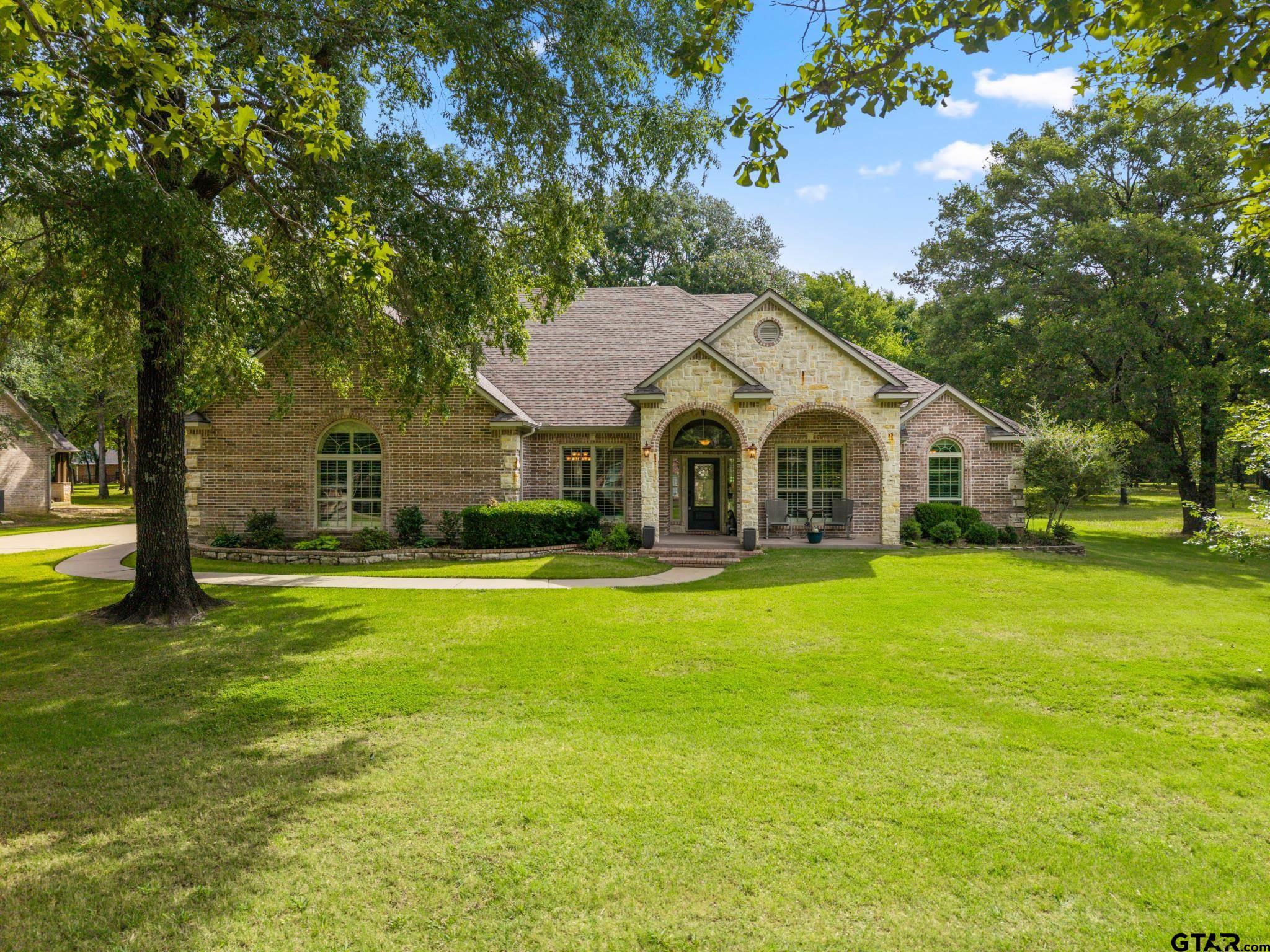 141 Private Road 5944