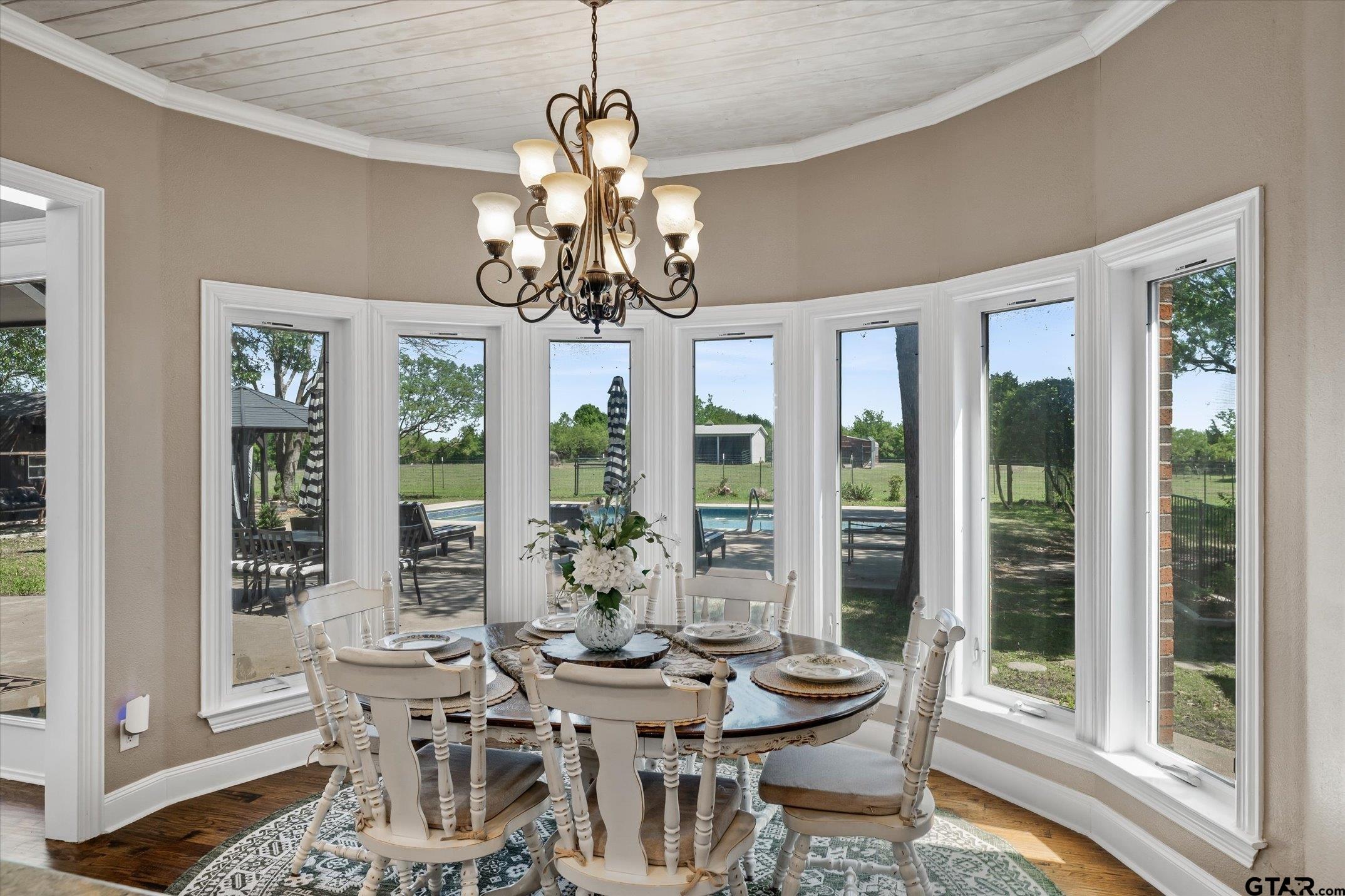 2201 E Fm 813, Ennis, TX, 75119, USA, 5 Bedrooms Bedrooms, ,6 BathroomsBathrooms,Residential,Active,2201 E Fm 813,26006372