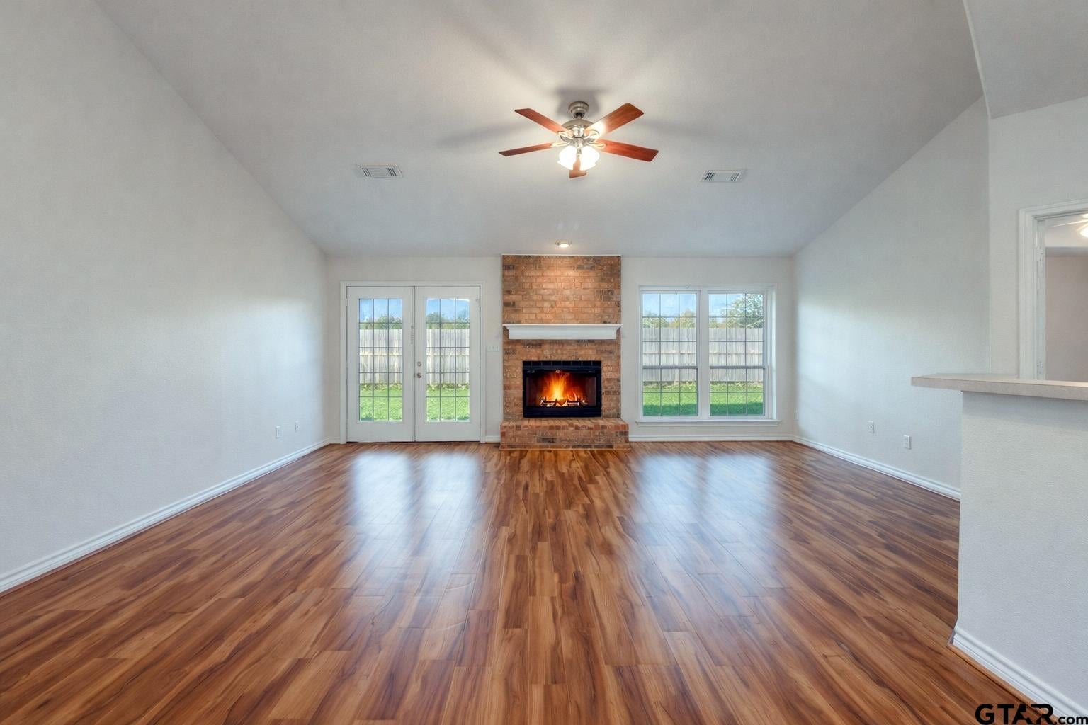 904 Mockingbird
