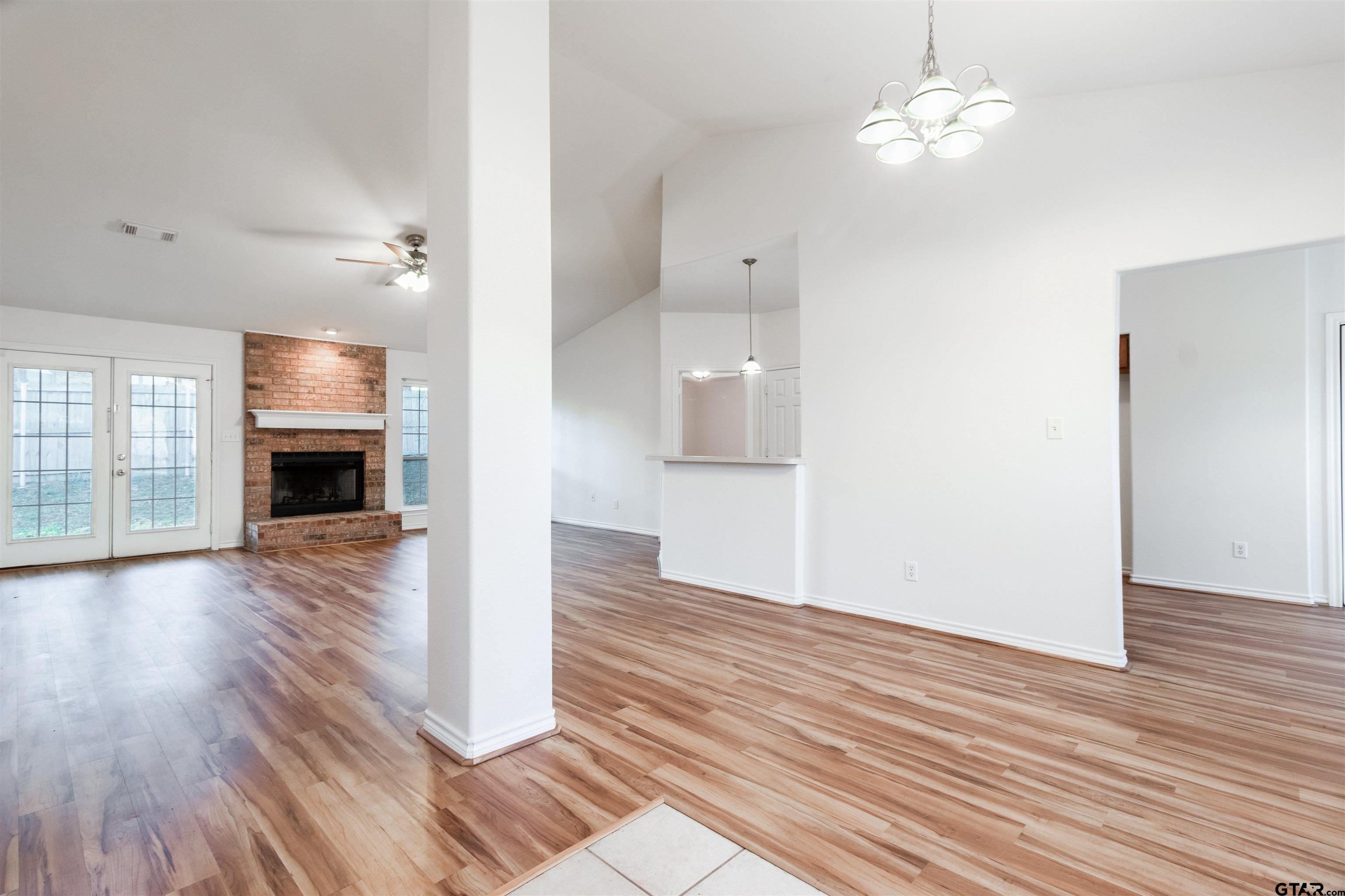 904 Mockingbird