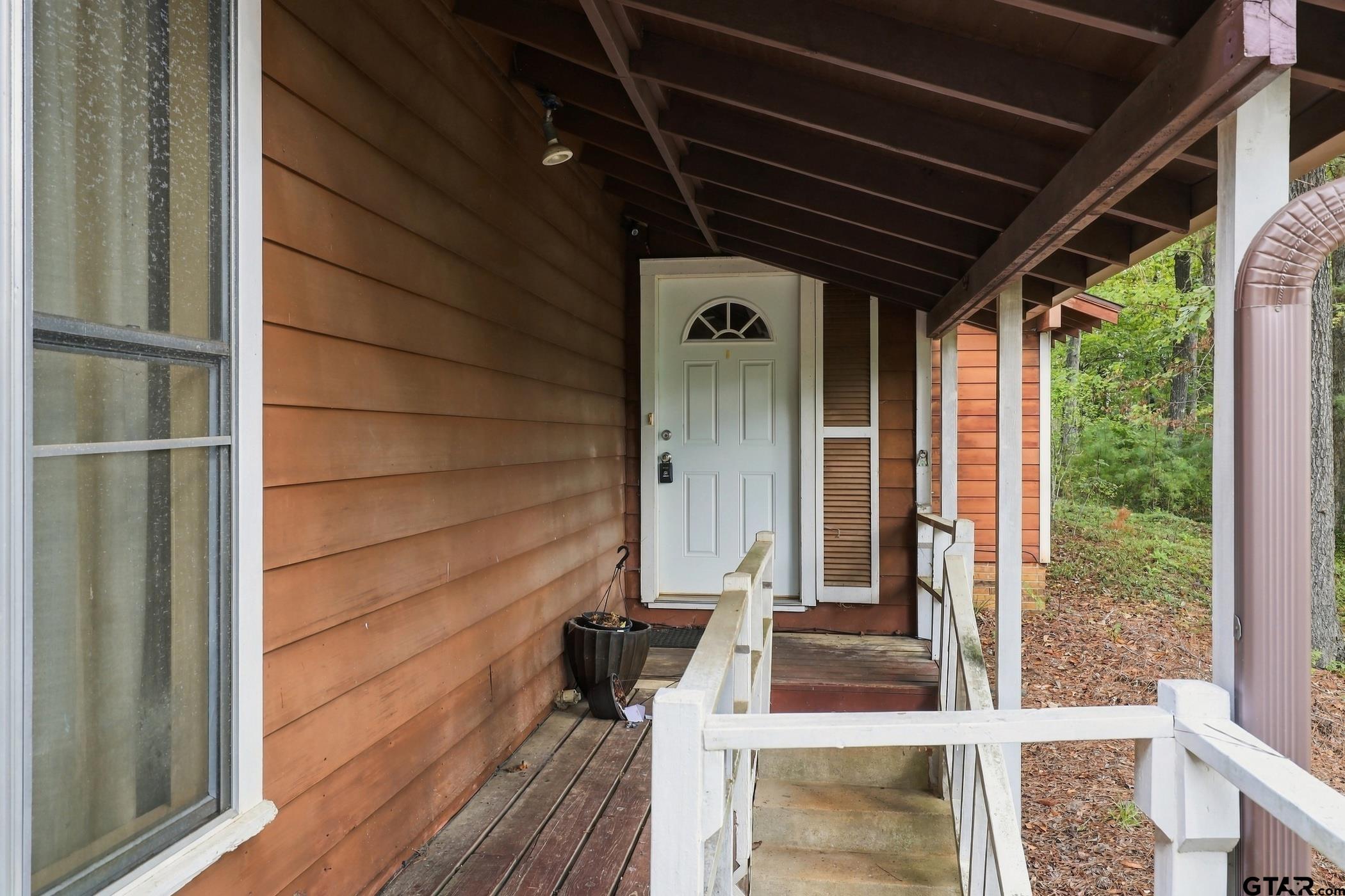 232 Golfcrest Dr