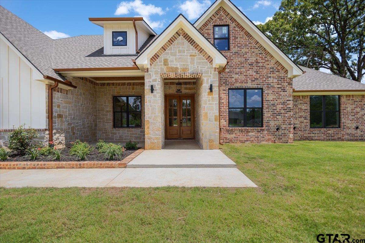 13920 Cedar Hill Ln