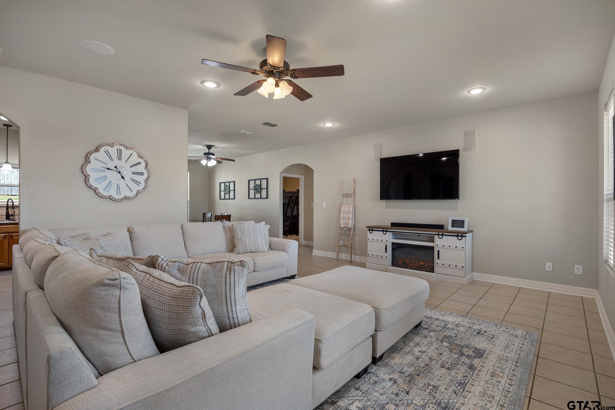 708 Jaxon Drive