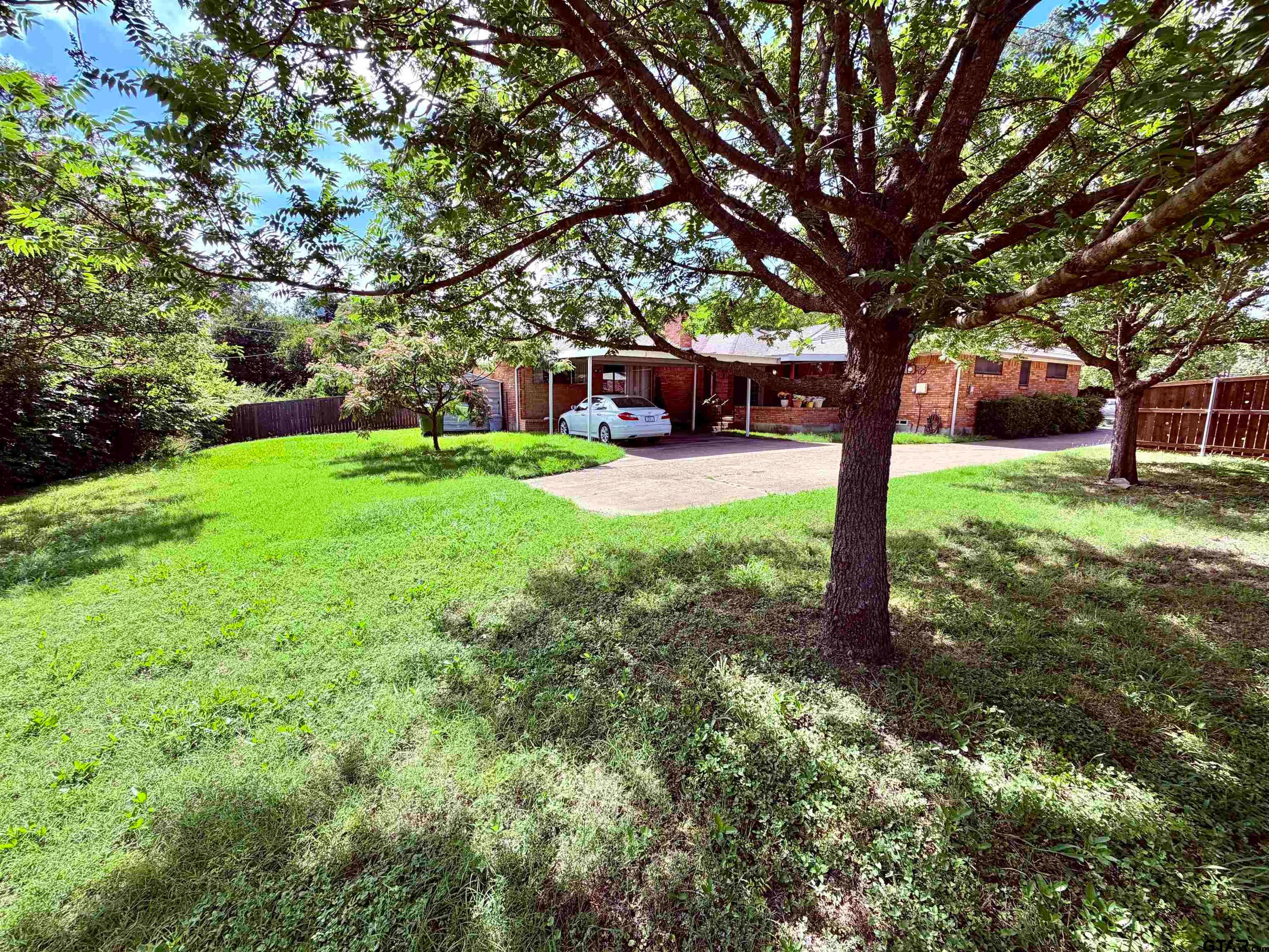 2204 Newgate Dr